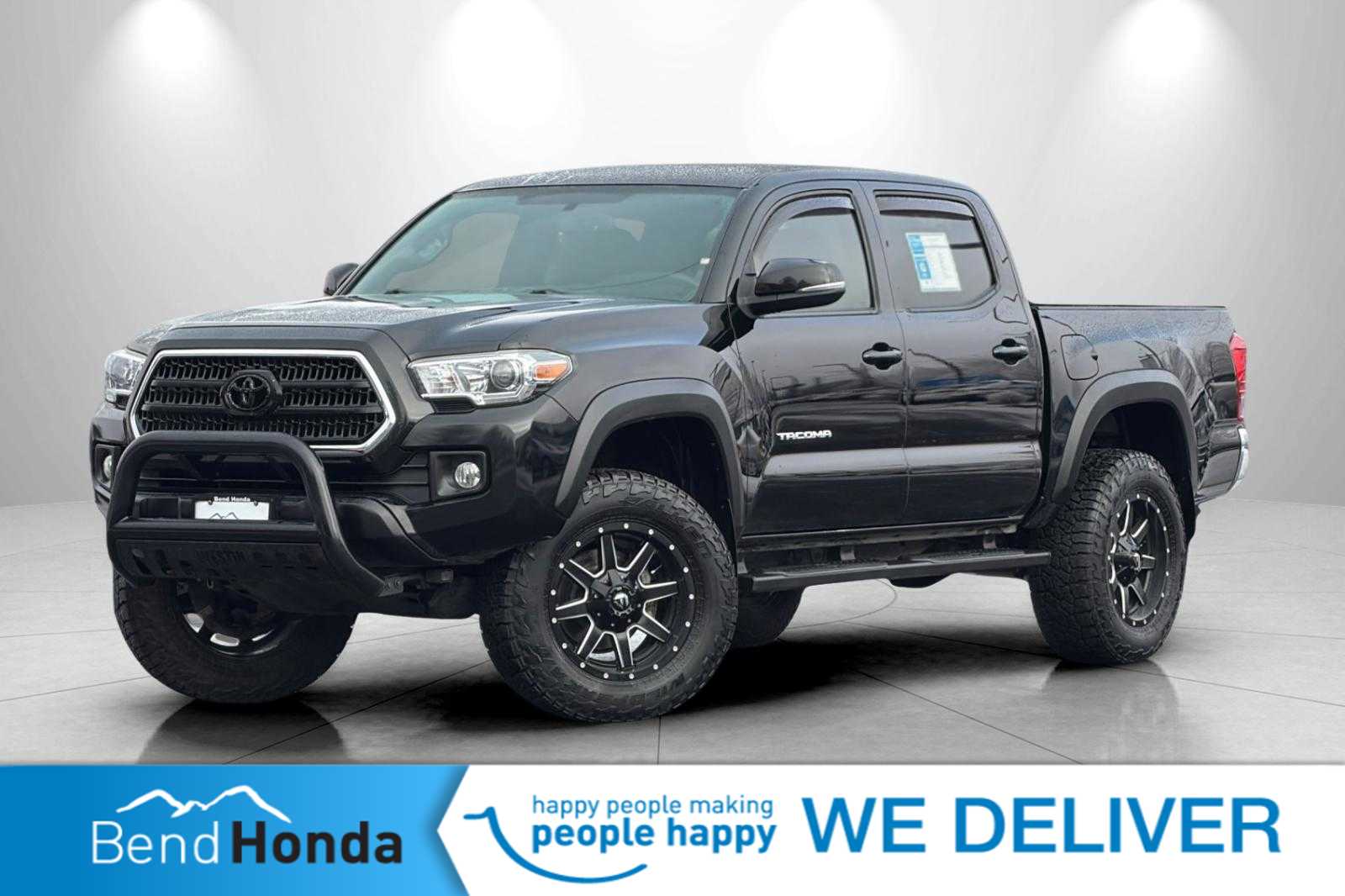 Thumbnail: 2017 Toyota Tacoma - 1