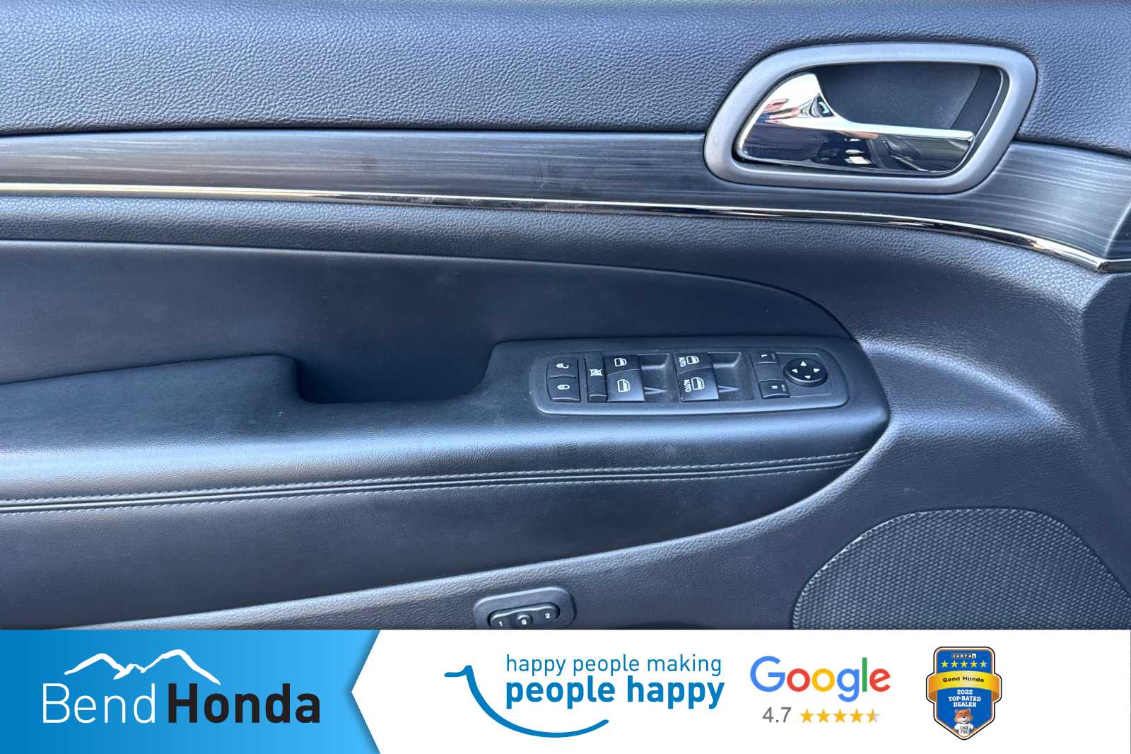 Thumbnail: 2019 Jeep Grand Cherokee - 14