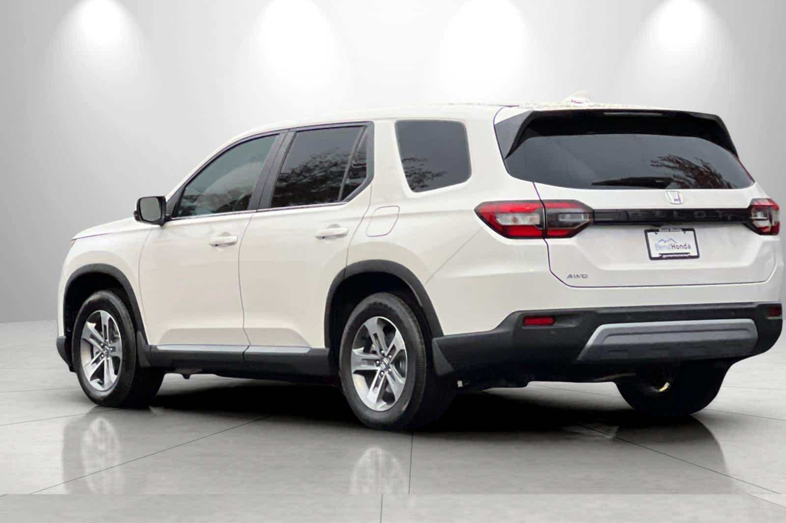 Thumbnail: 2025 Honda Pilot - 6