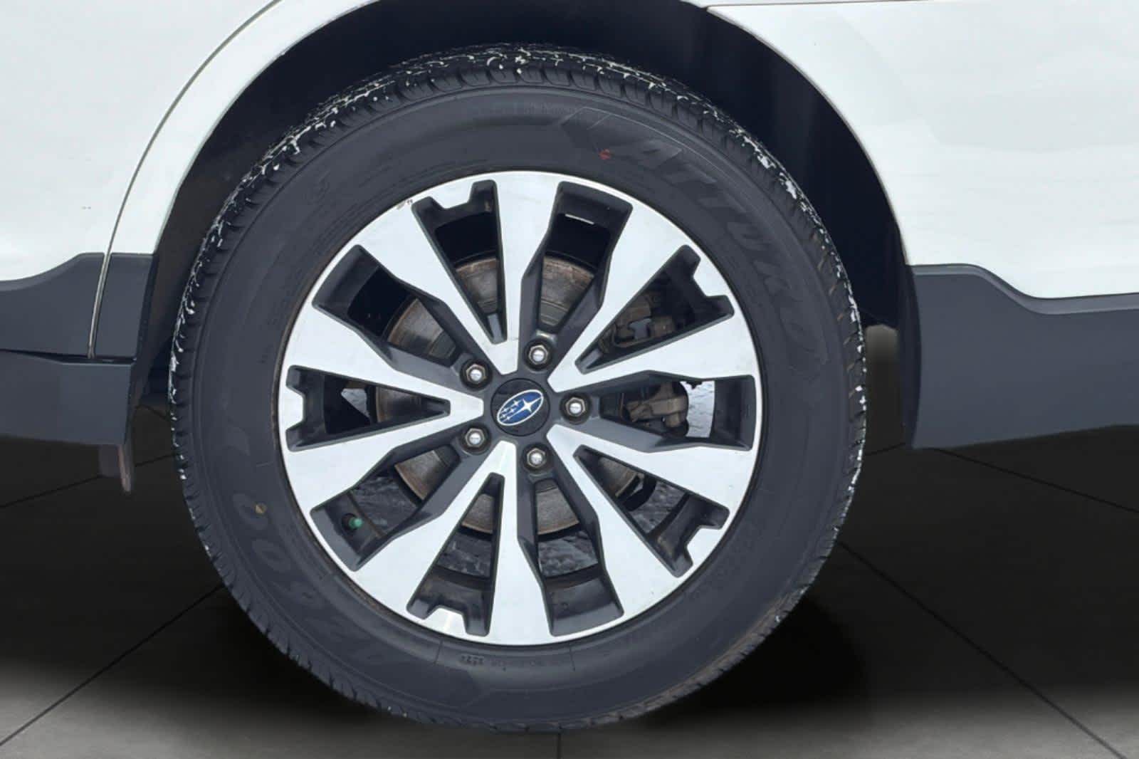 Thumbnail: 2016 Subaru Outback - 11