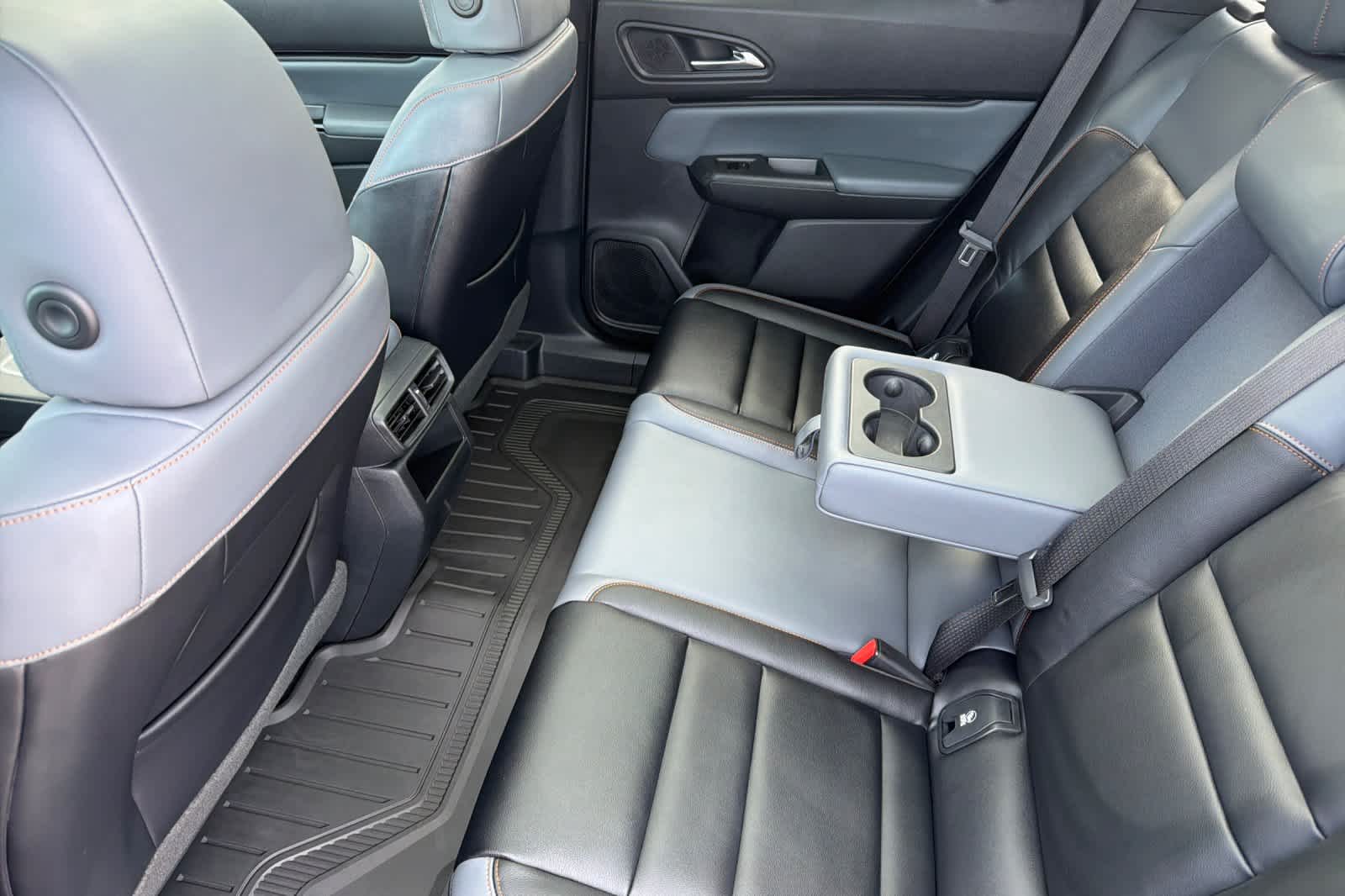 Thumbnail: 2026 Honda Prologue - 4