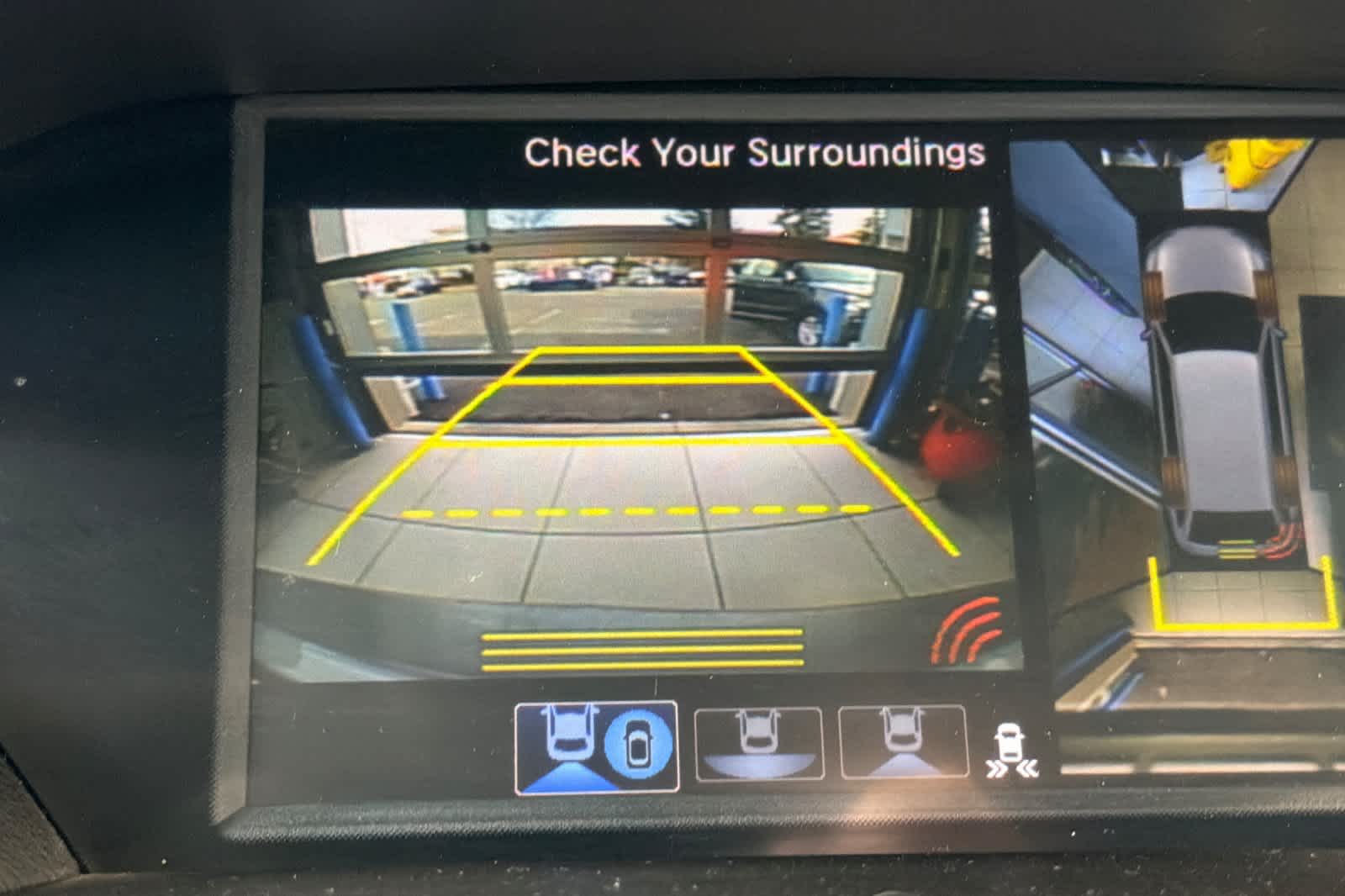 Thumbnail: 2017 Acura MDX - 23