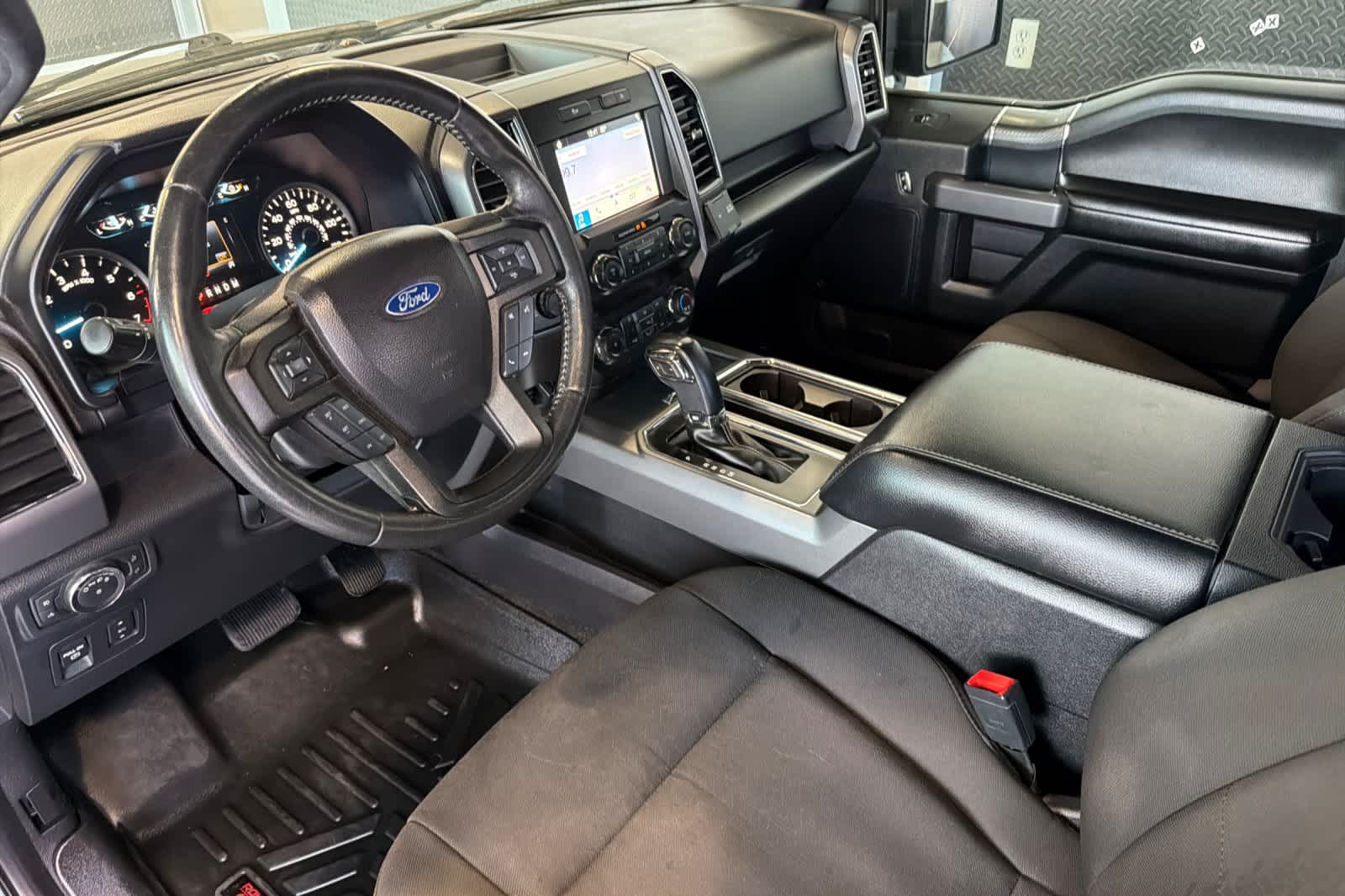Thumbnail: 2019 Ford F-150 - 13