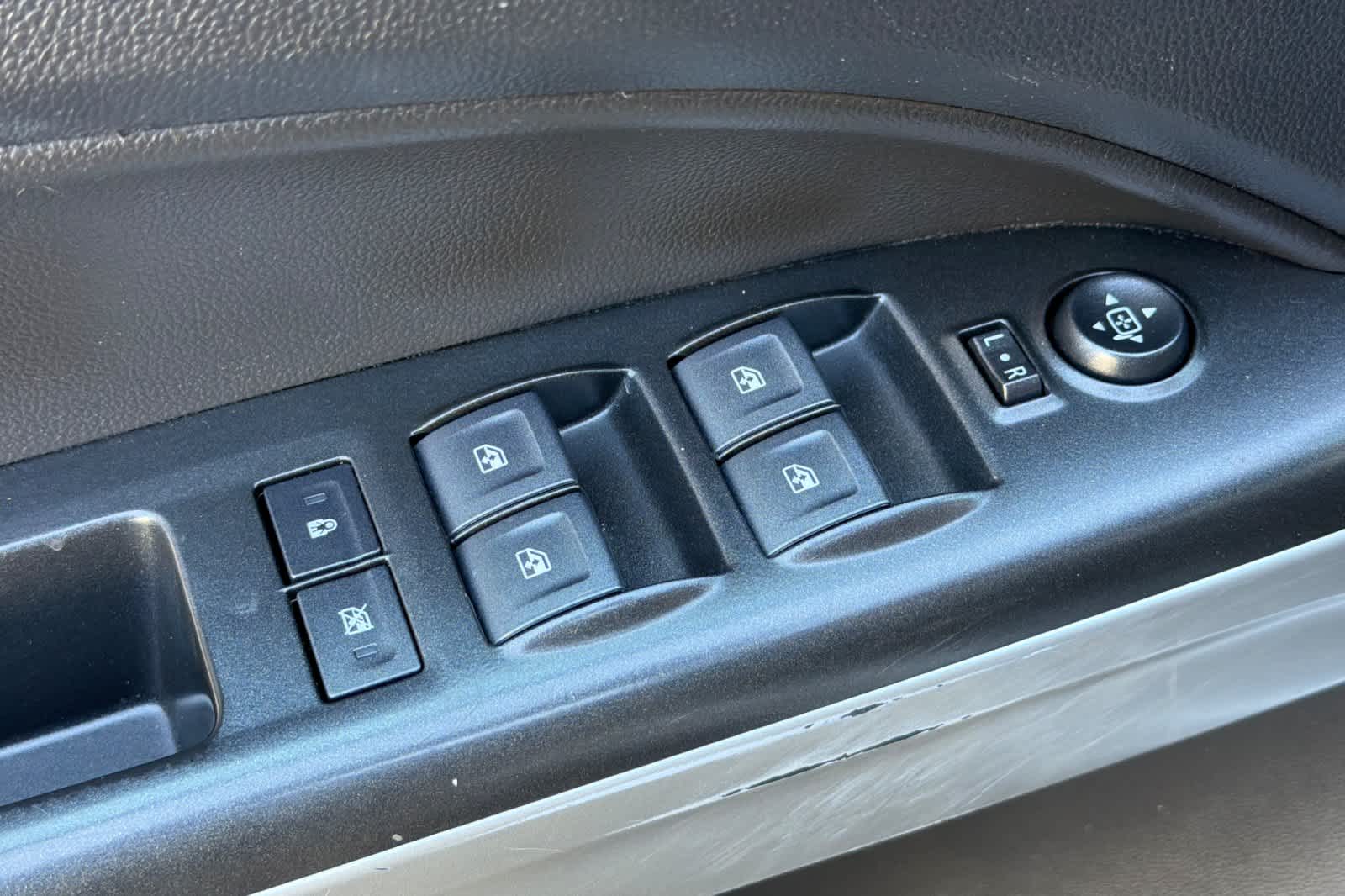 Thumbnail: 2019 Chevrolet Colorado - 15