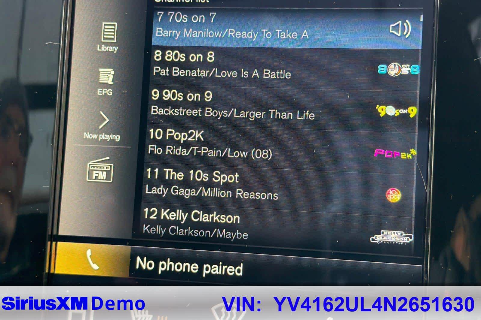 Thumbnail: 2022 Volvo XC40 - 29