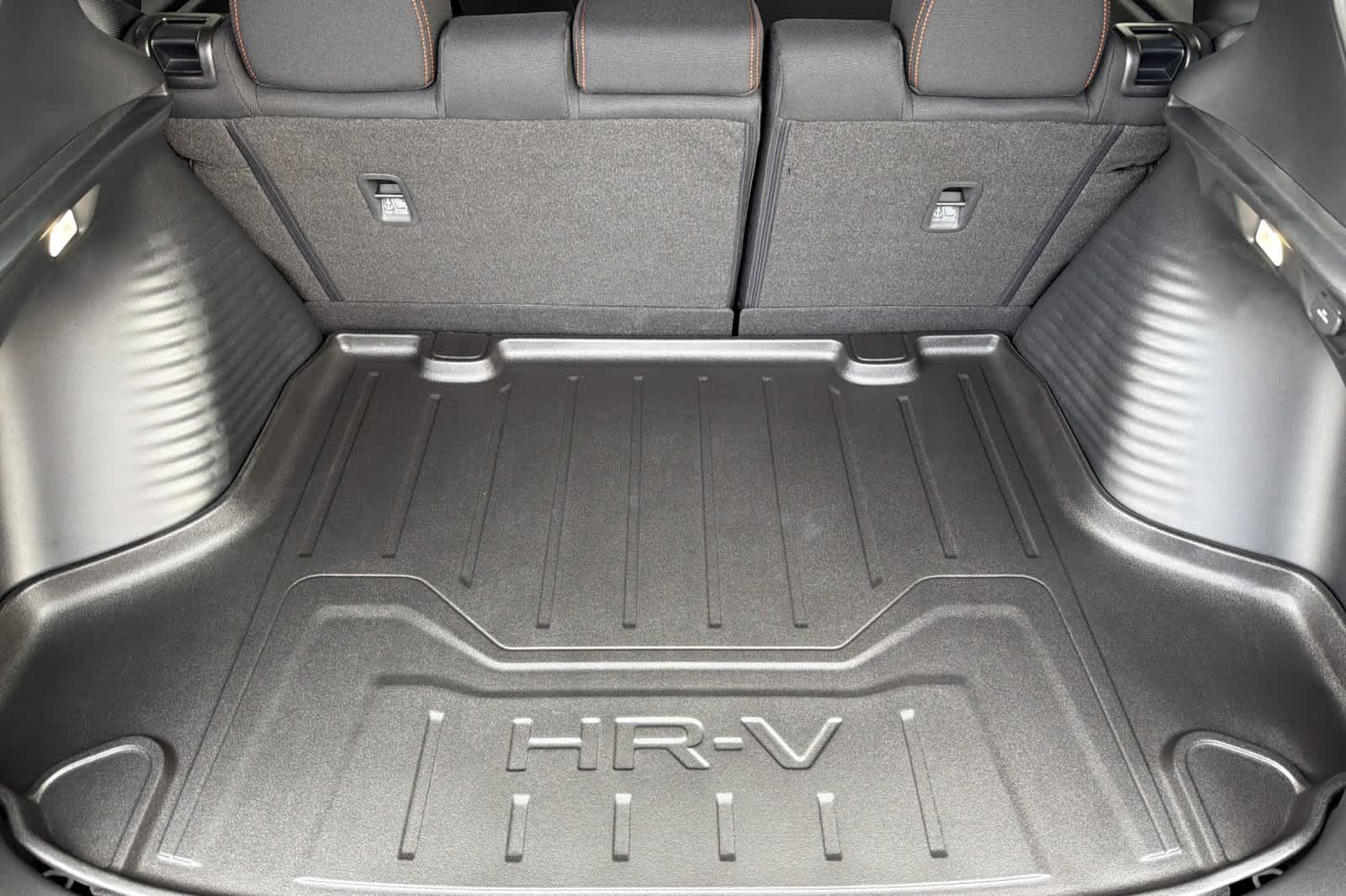 Thumbnail: 2027 Honda HR-V - 17
