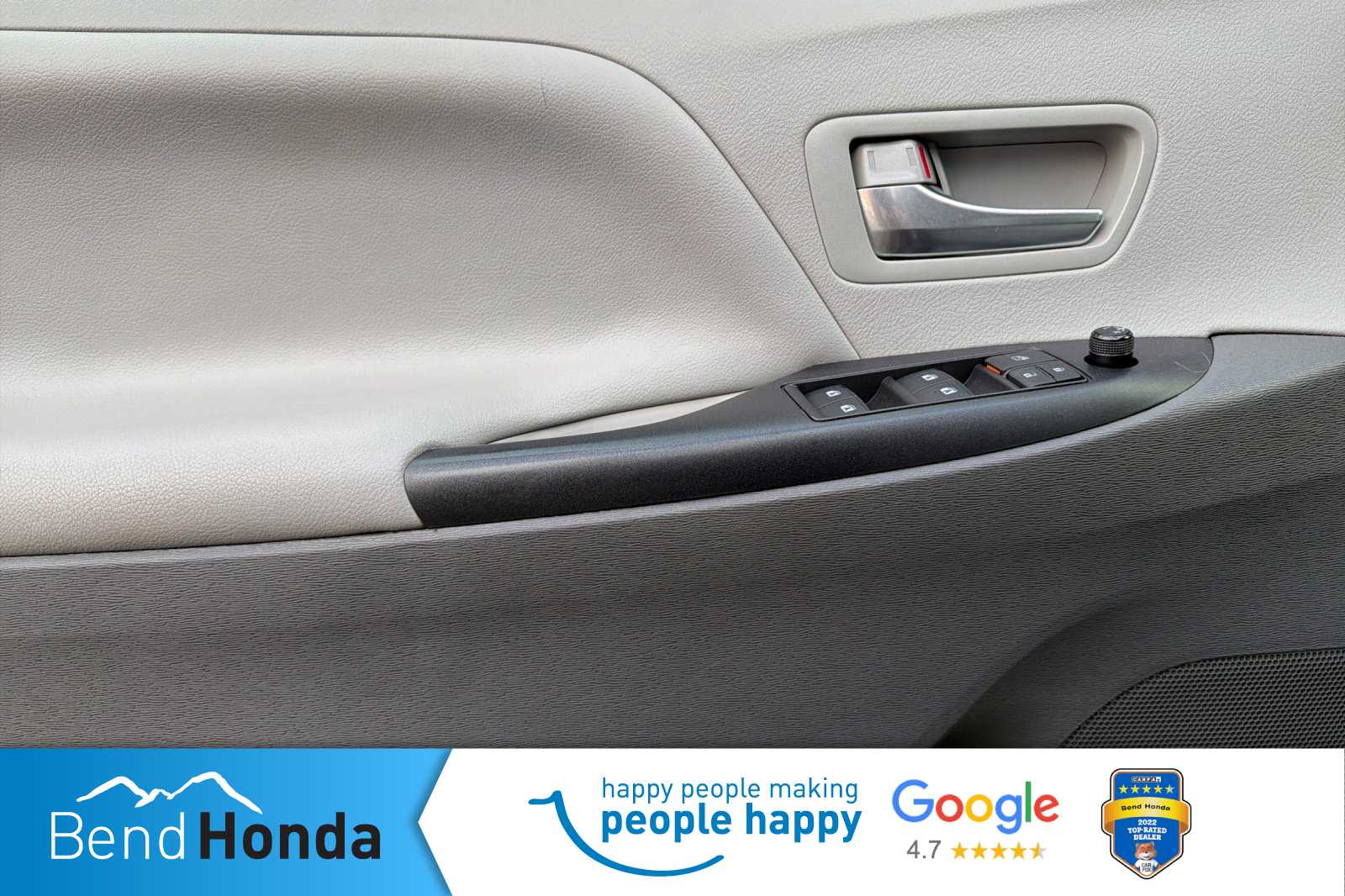 Thumbnail: 2020 Toyota Sienna - 14