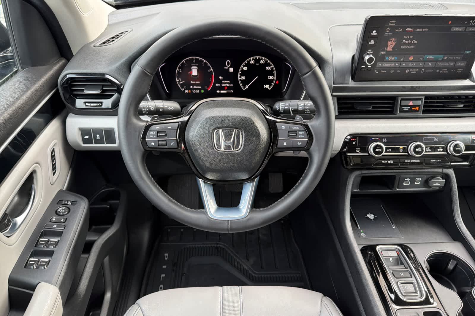 Thumbnail: 2025 Honda Pilot - 16