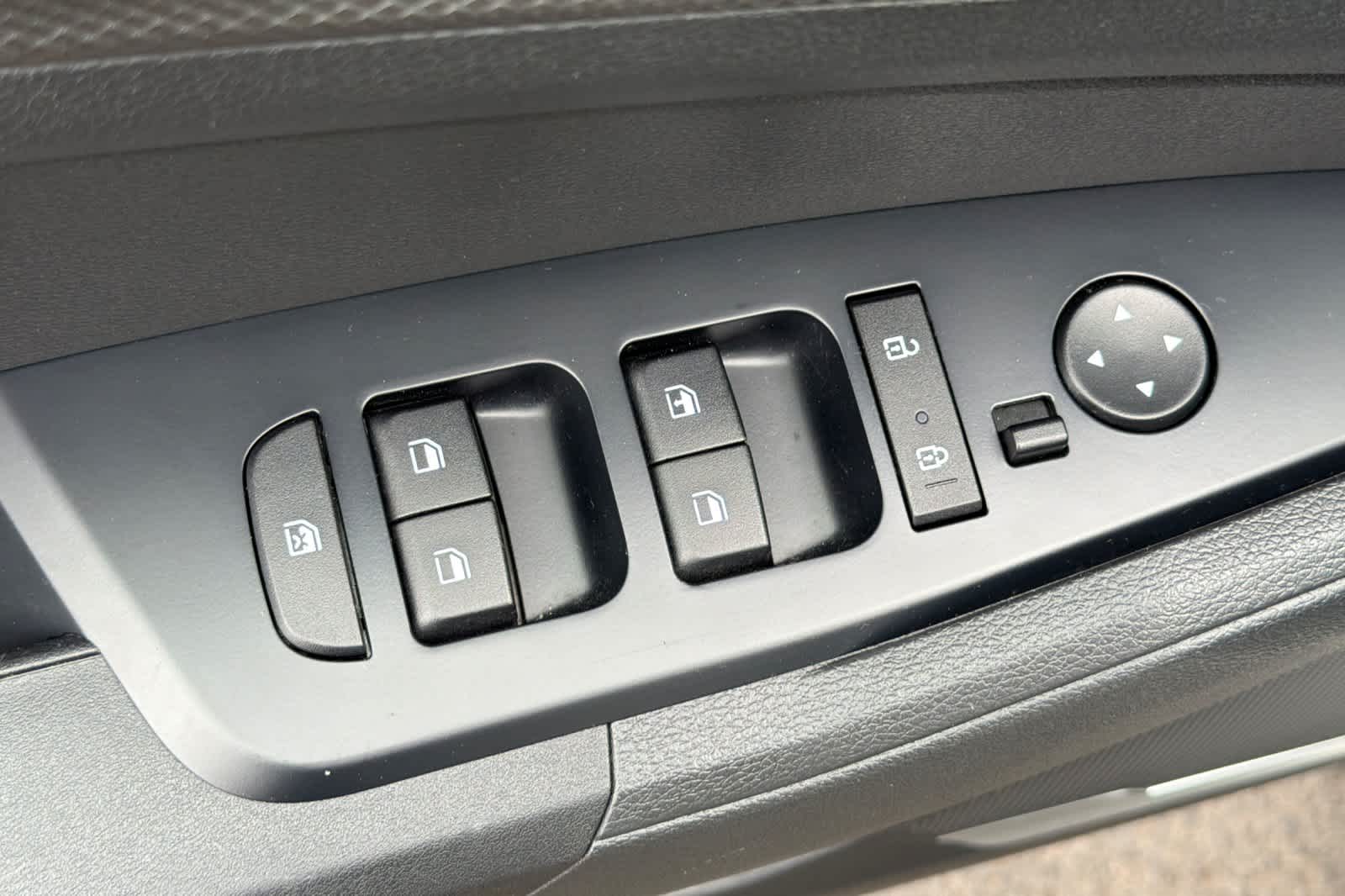 Thumbnail: 2023 Kia Sportage - 15