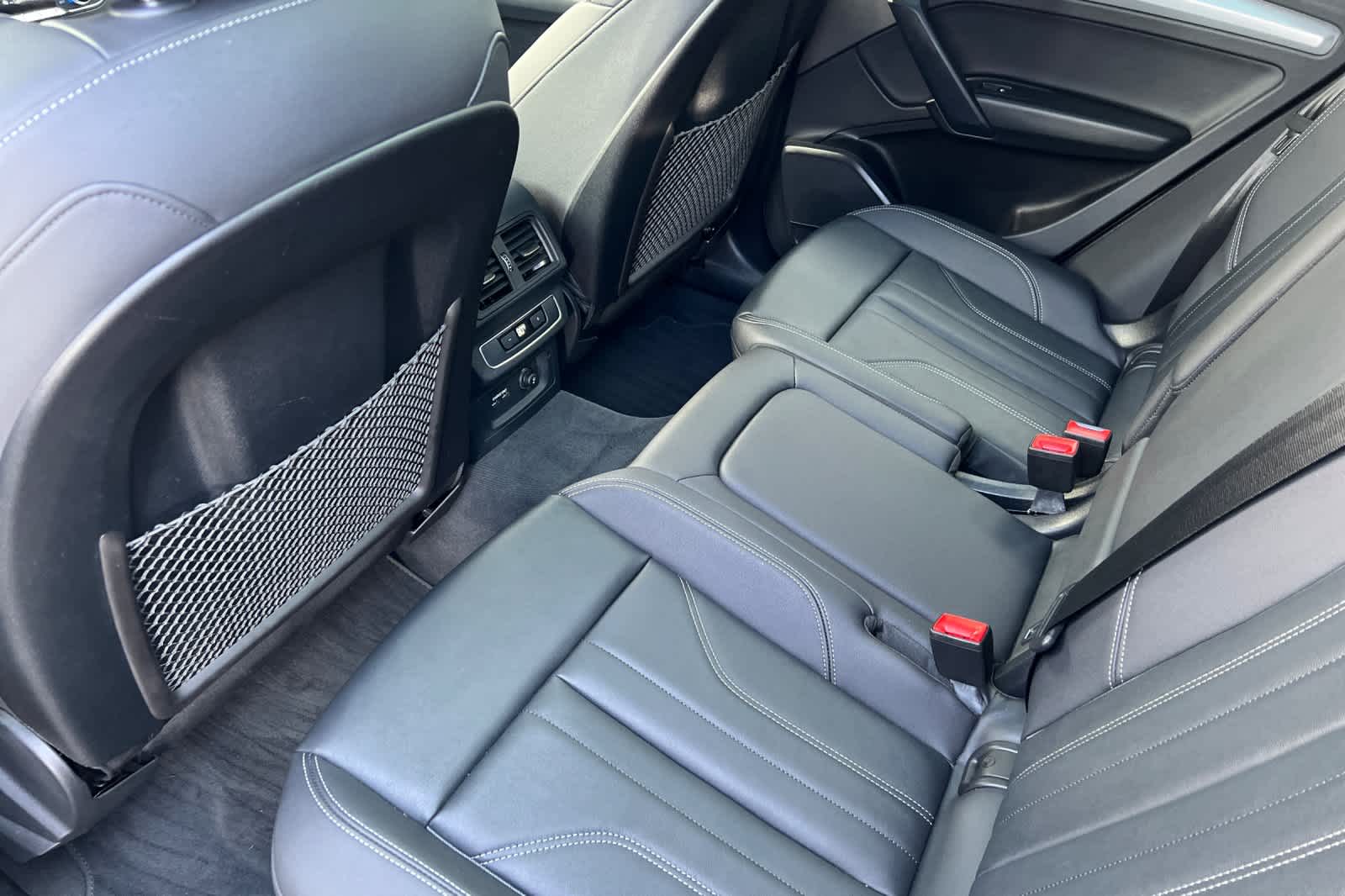 Thumbnail: 2025 Audi Q5 - 4