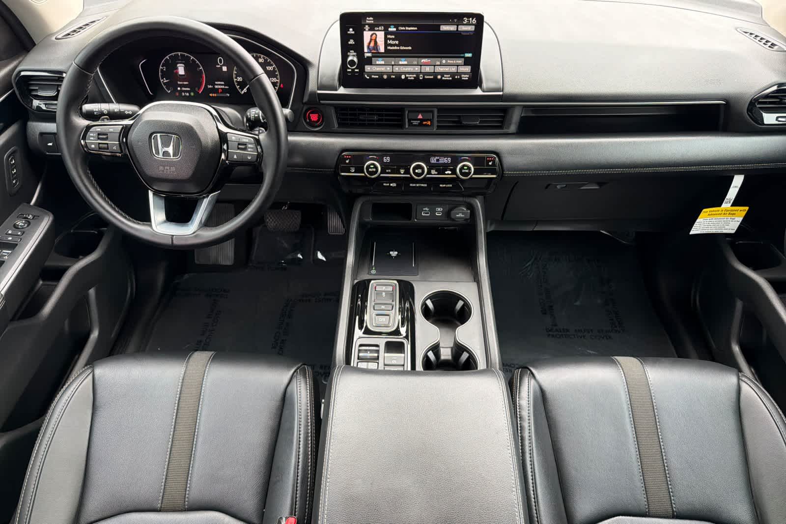 Thumbnail: 2025 Honda Pilot - 2