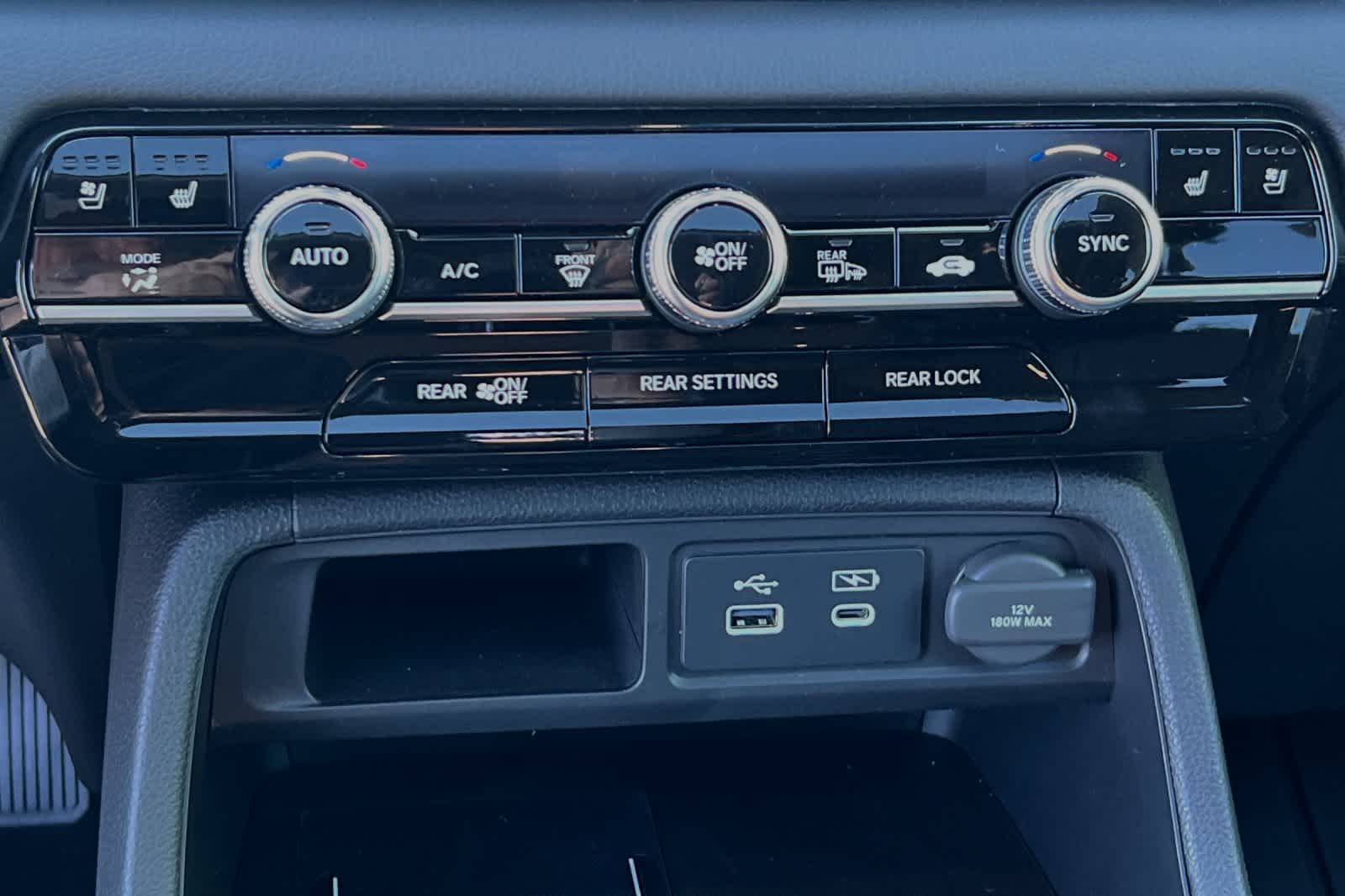 Thumbnail: 2025 Honda Pilot - 24