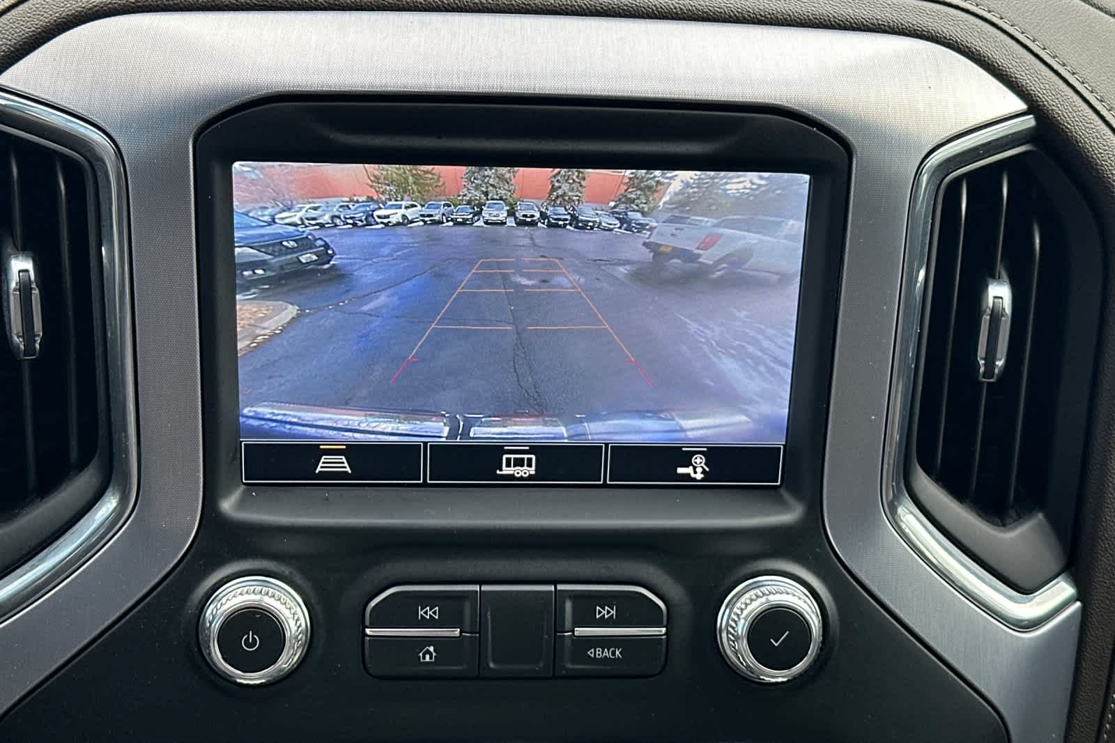 Thumbnail: 2022 GMC Sierra 1500 - 21