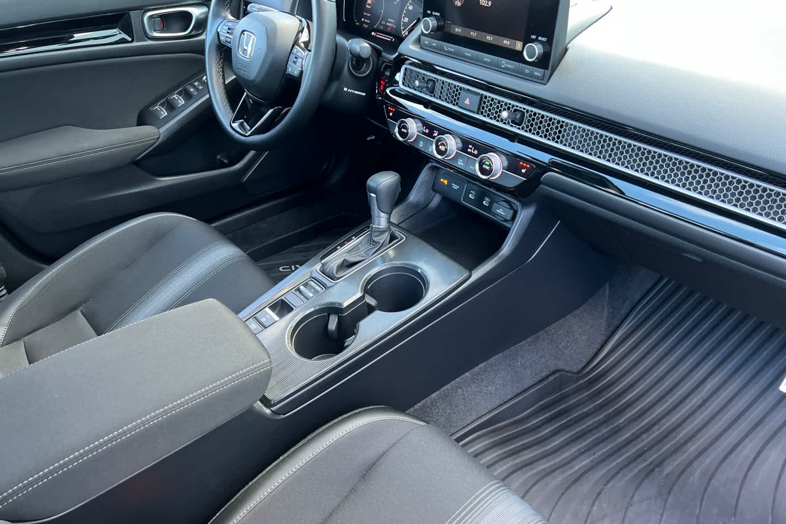 Thumbnail: 2025 Honda Civic - 17