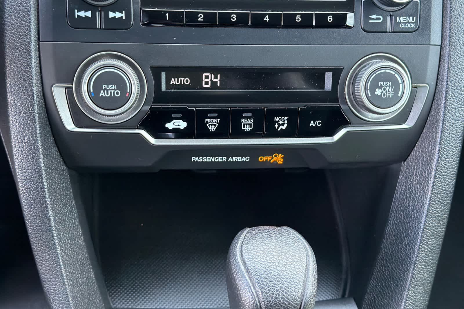 Thumbnail: 2016 Honda Civic - 21