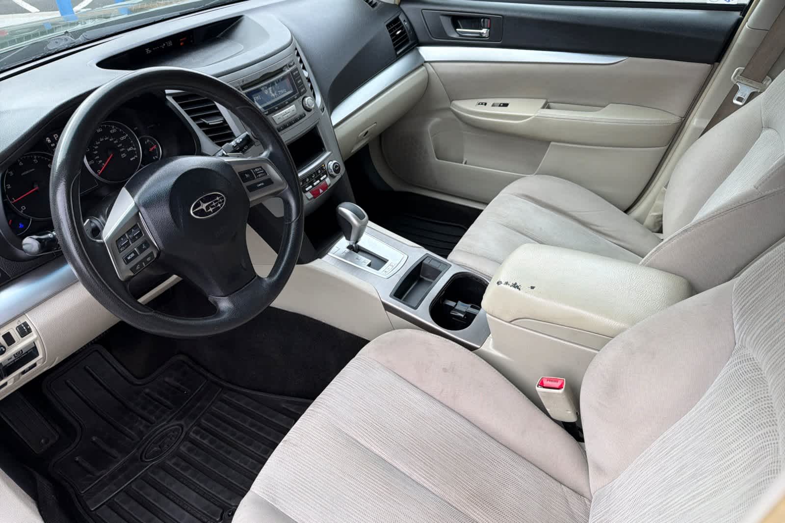 Thumbnail: 2014 Subaru Outback - 13