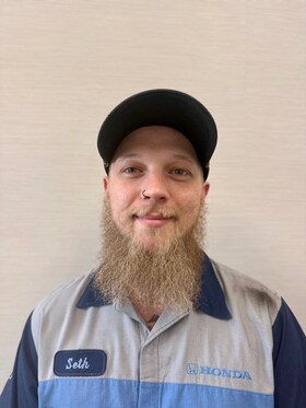 Staff member Seth Keller from ID_24019d57d825