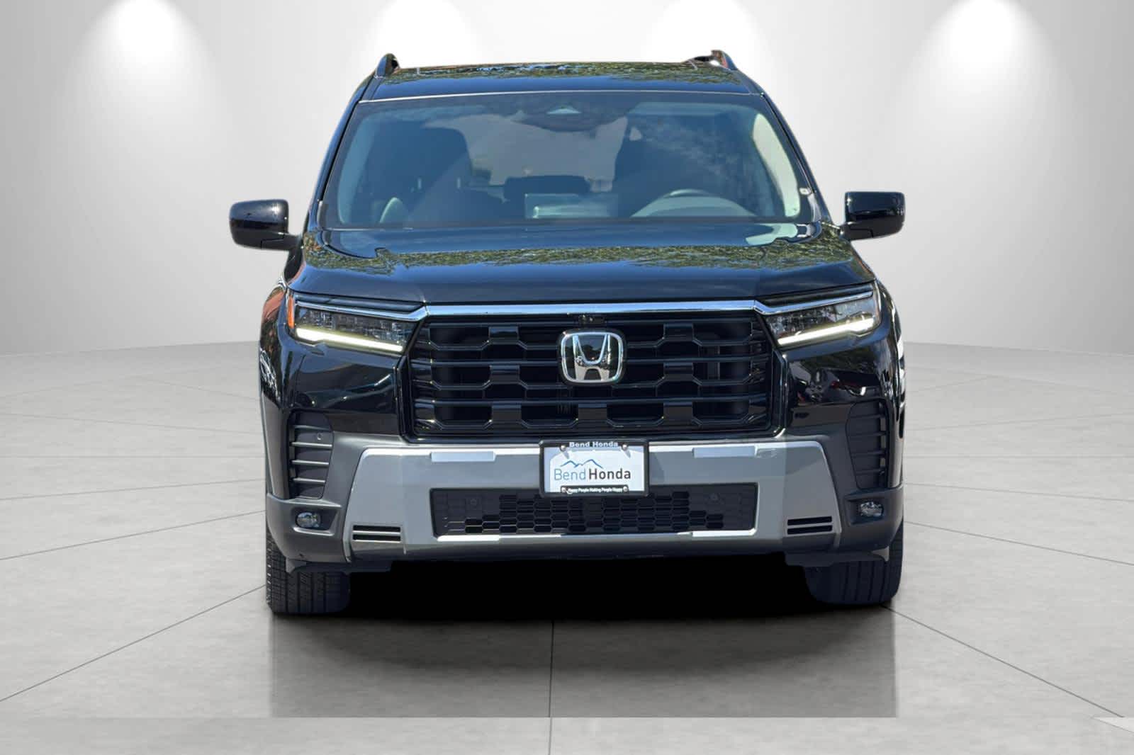 Thumbnail: 2026 Honda Pilot - 10
