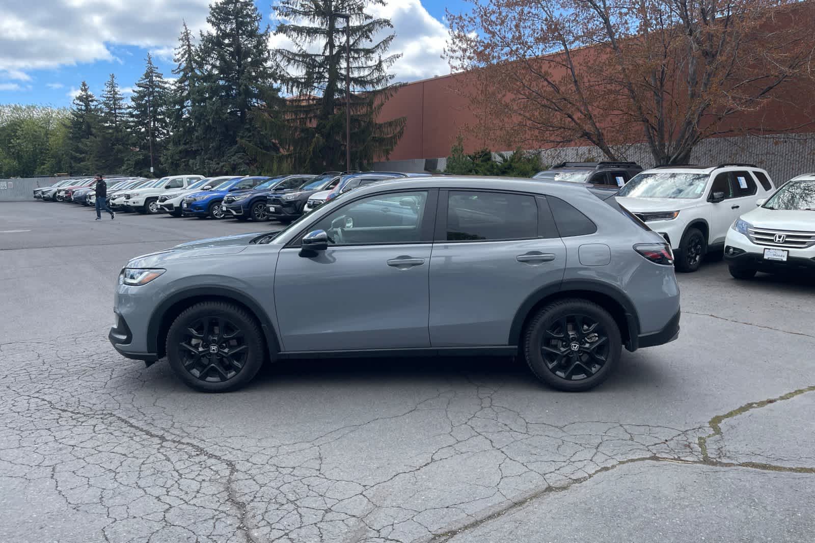 Thumbnail: 2024 Honda HR-V - 2