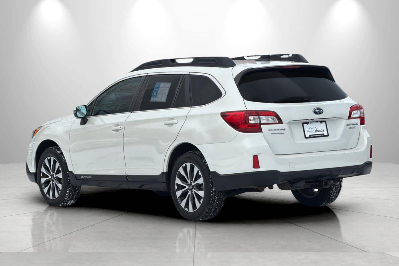 Thumbnail: 2016 Subaru Outback - 6