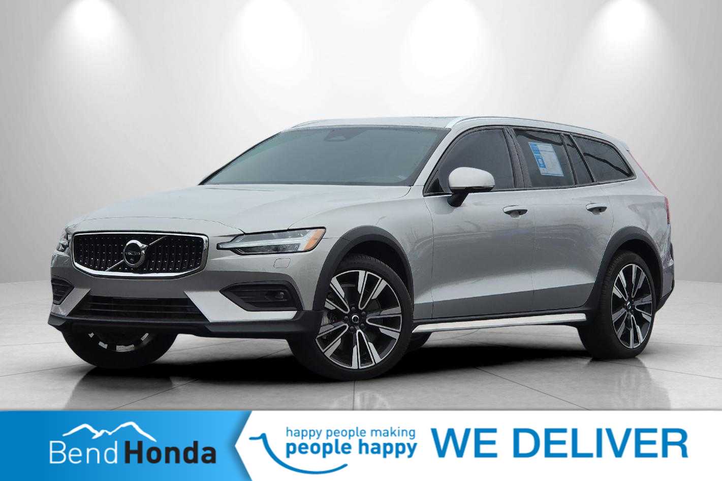 Thumbnail: 2024 Volvo S60 - 1