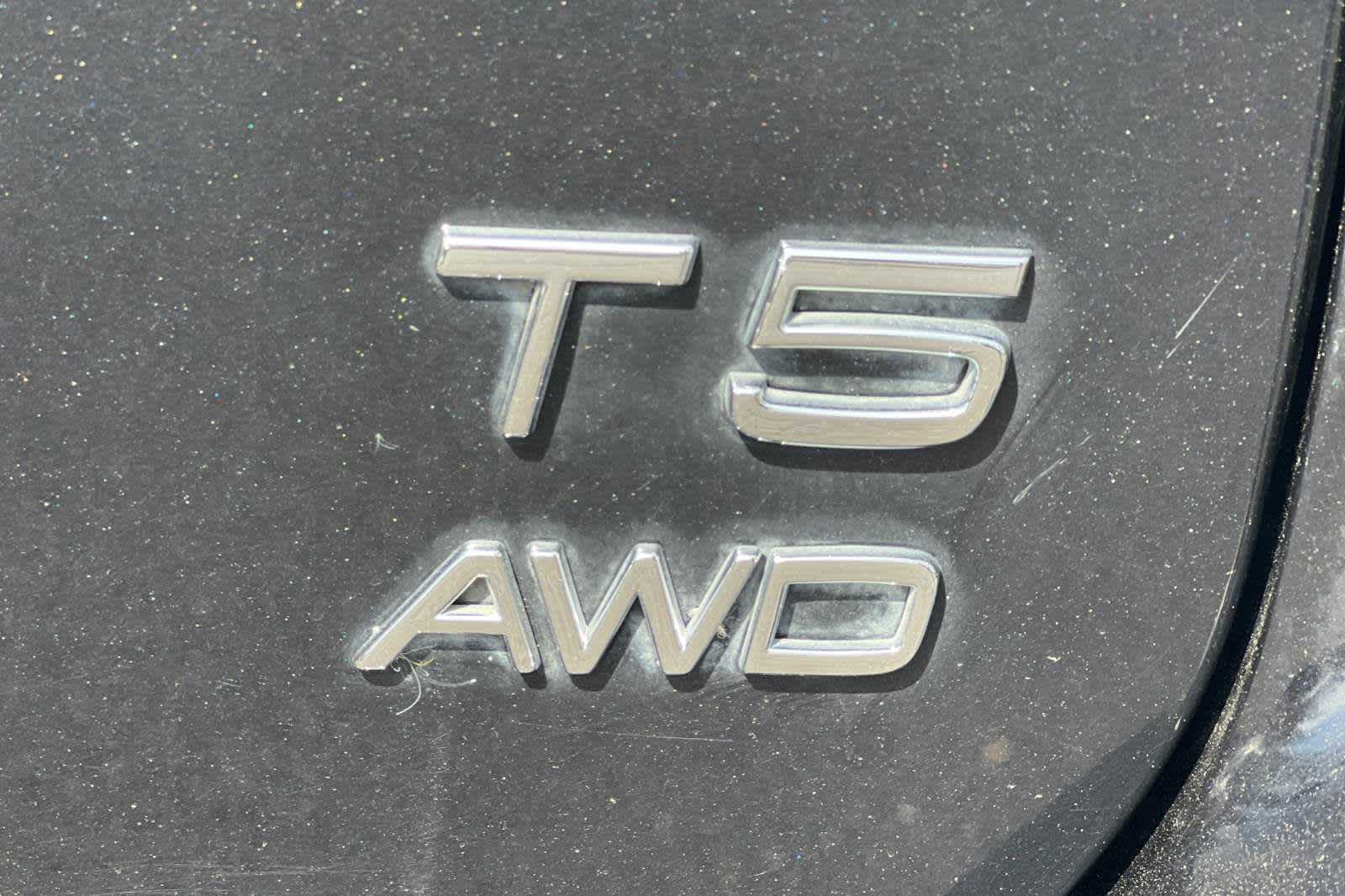 2015 Volvo XC60 T5 12