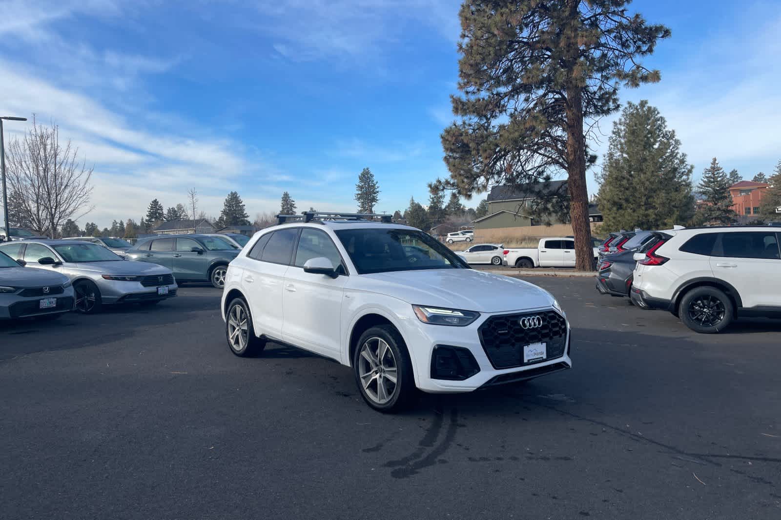 Thumbnail: 2025 Audi Q5 - 9