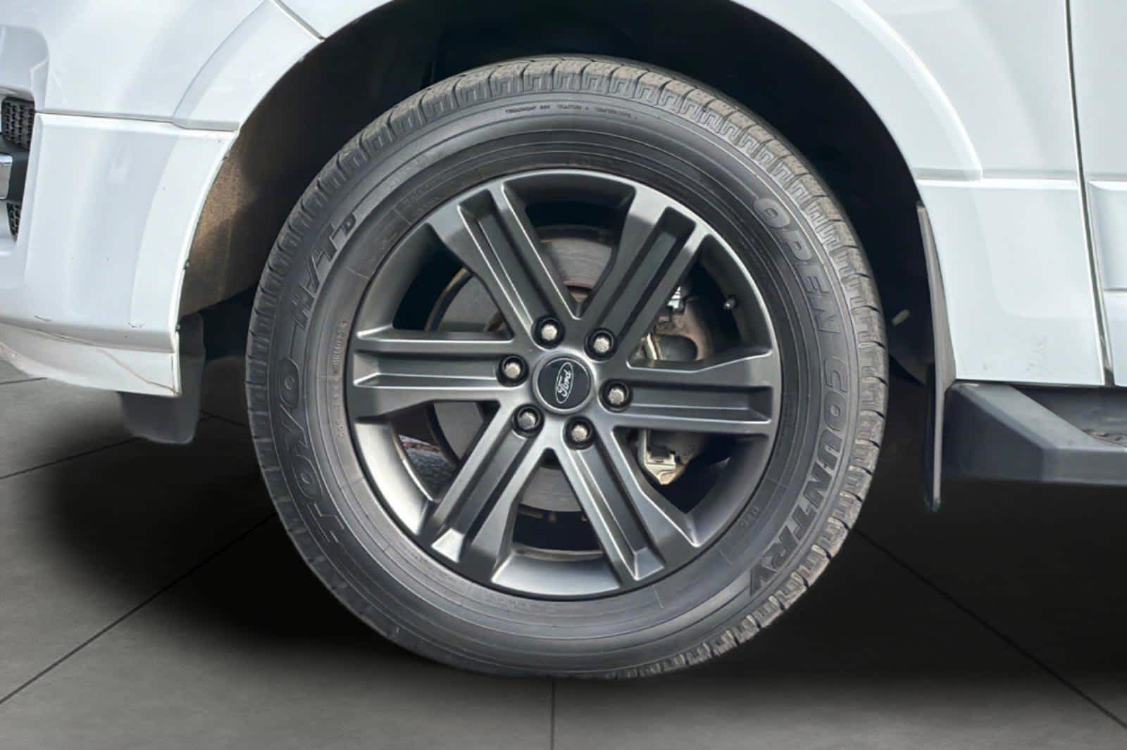 Thumbnail: 2017 Ford Expedition - 11