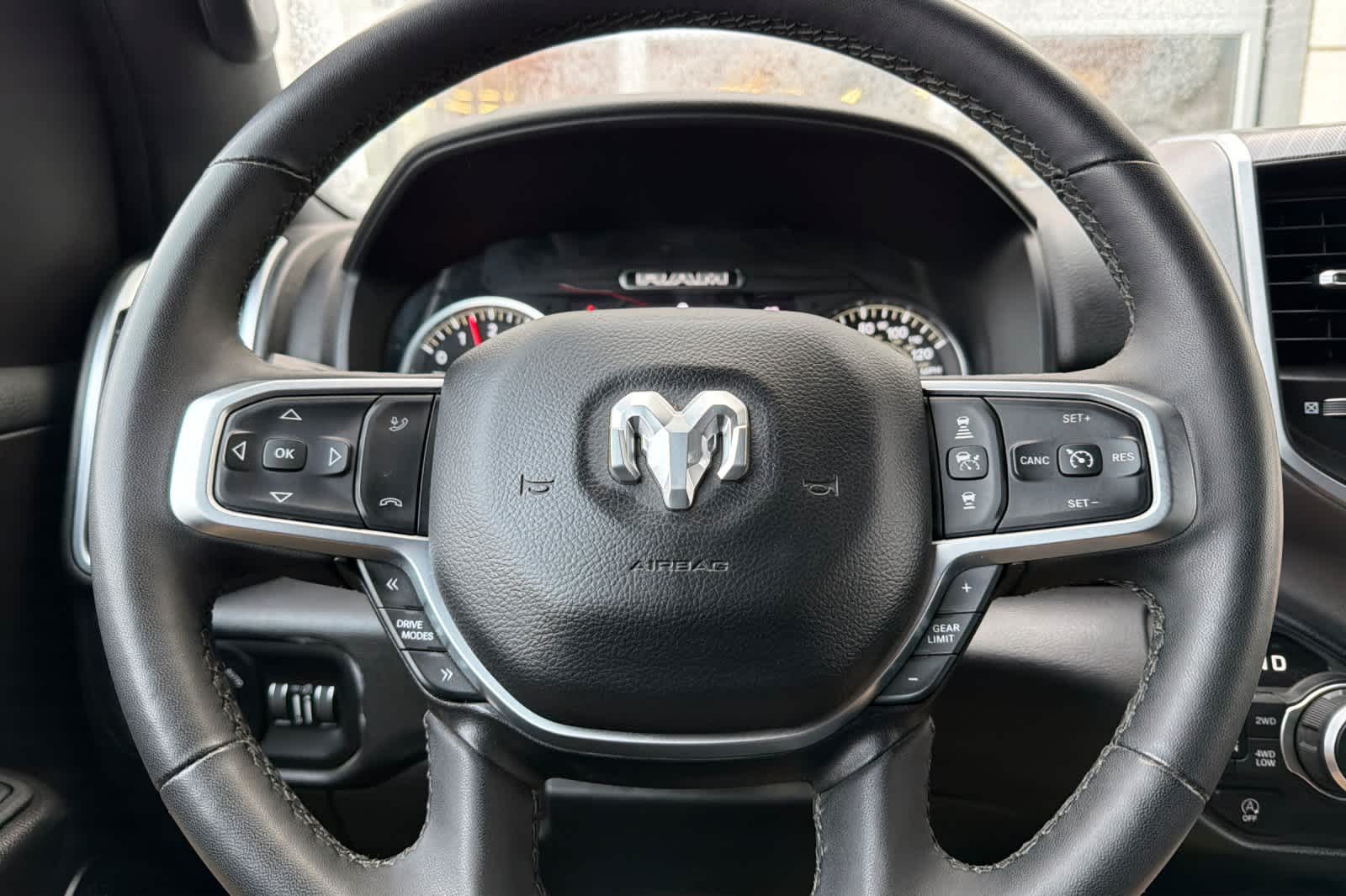 Thumbnail: 2025 RAM 1500 - 25