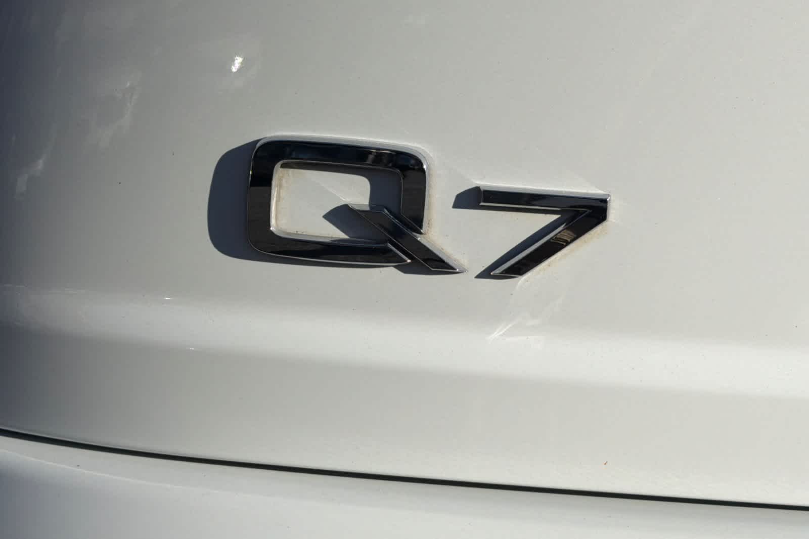 Thumbnail: 2017 Audi Q7 - 12