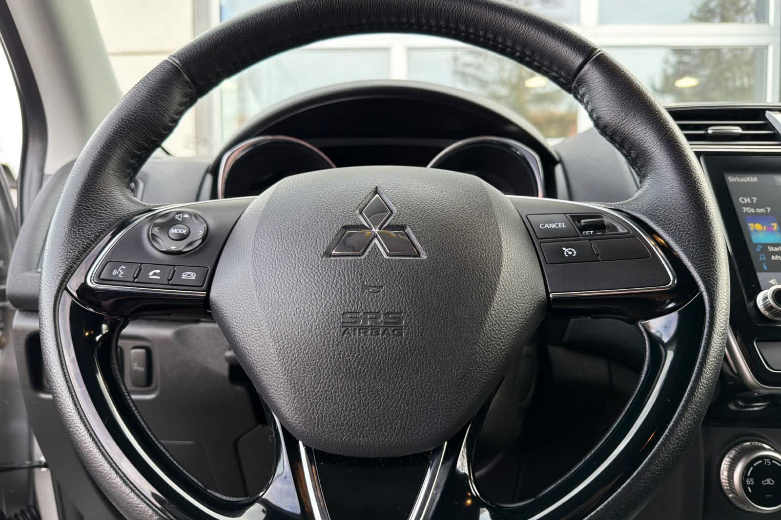 Thumbnail: 2024 Mitsubishi Outlander Sport - 25