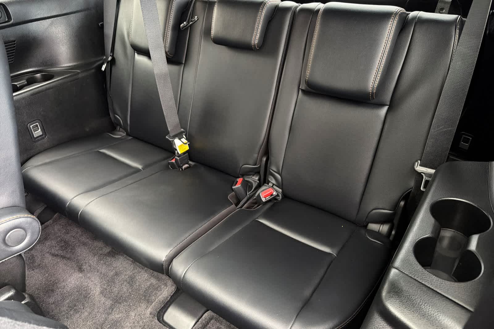 Thumbnail: 2018 Toyota Highlander - 17