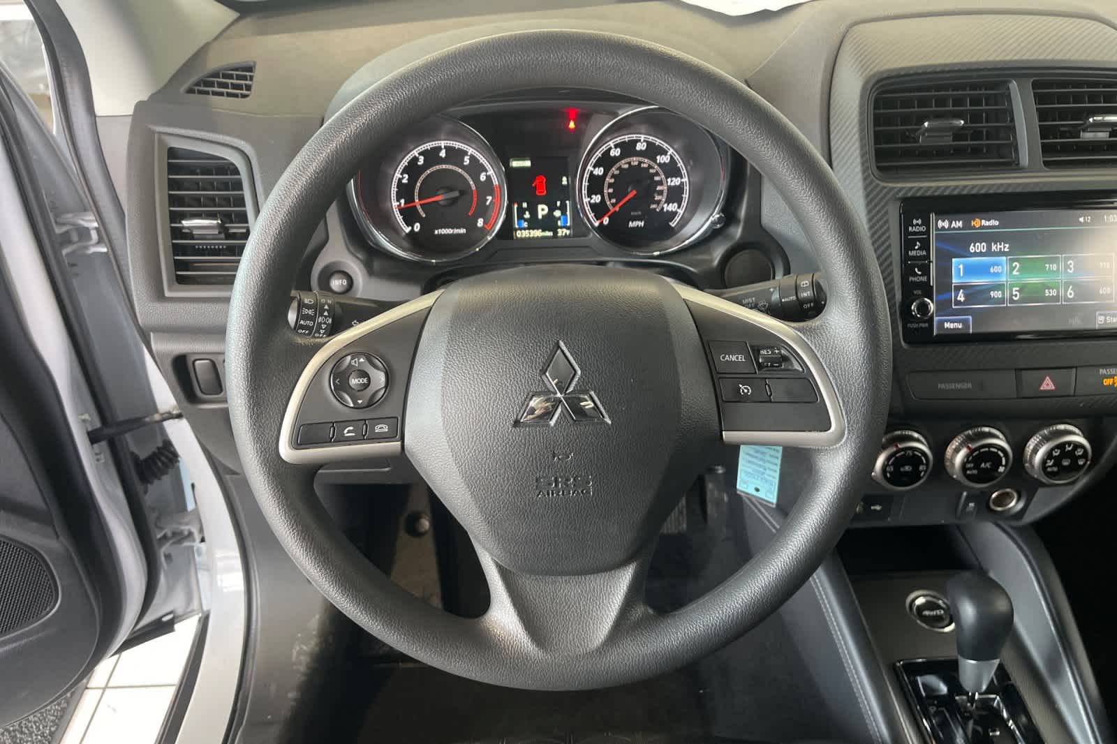 Thumbnail: 2024 Mitsubishi Outlander Sport - 14