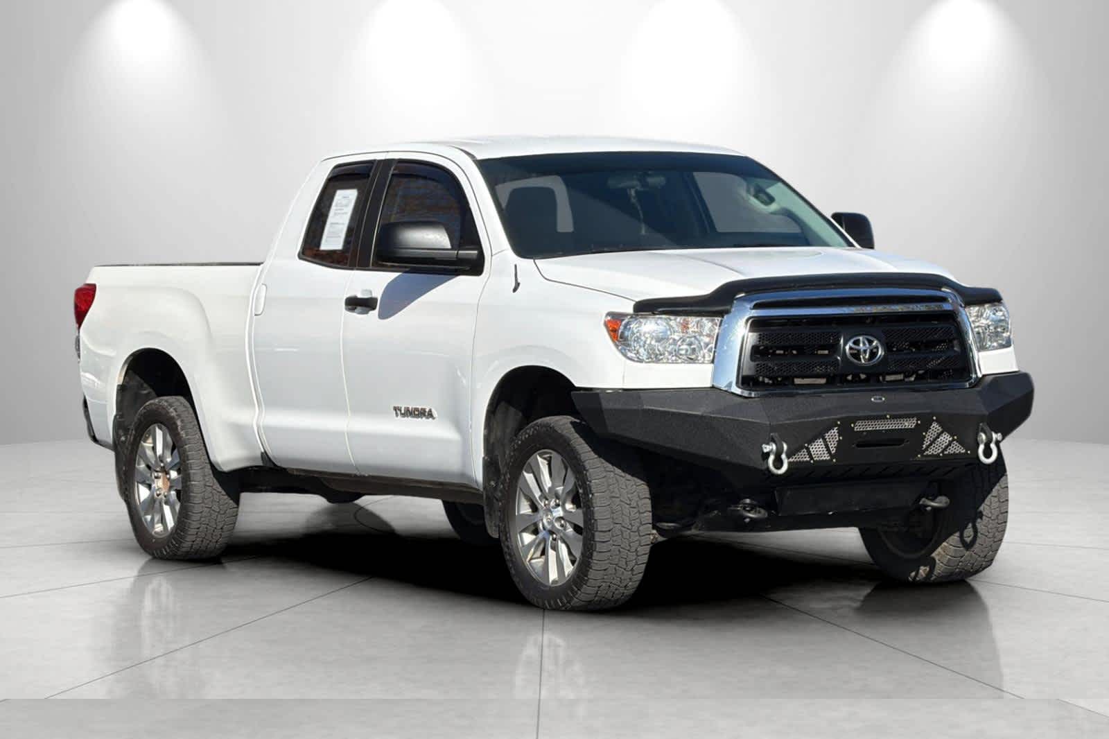 Thumbnail: 2011 Toyota Tundra - 9