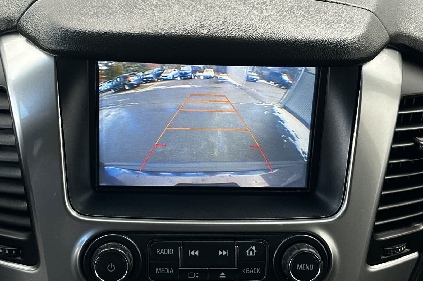 Thumbnail: 2017 Chevrolet Suburban - 23