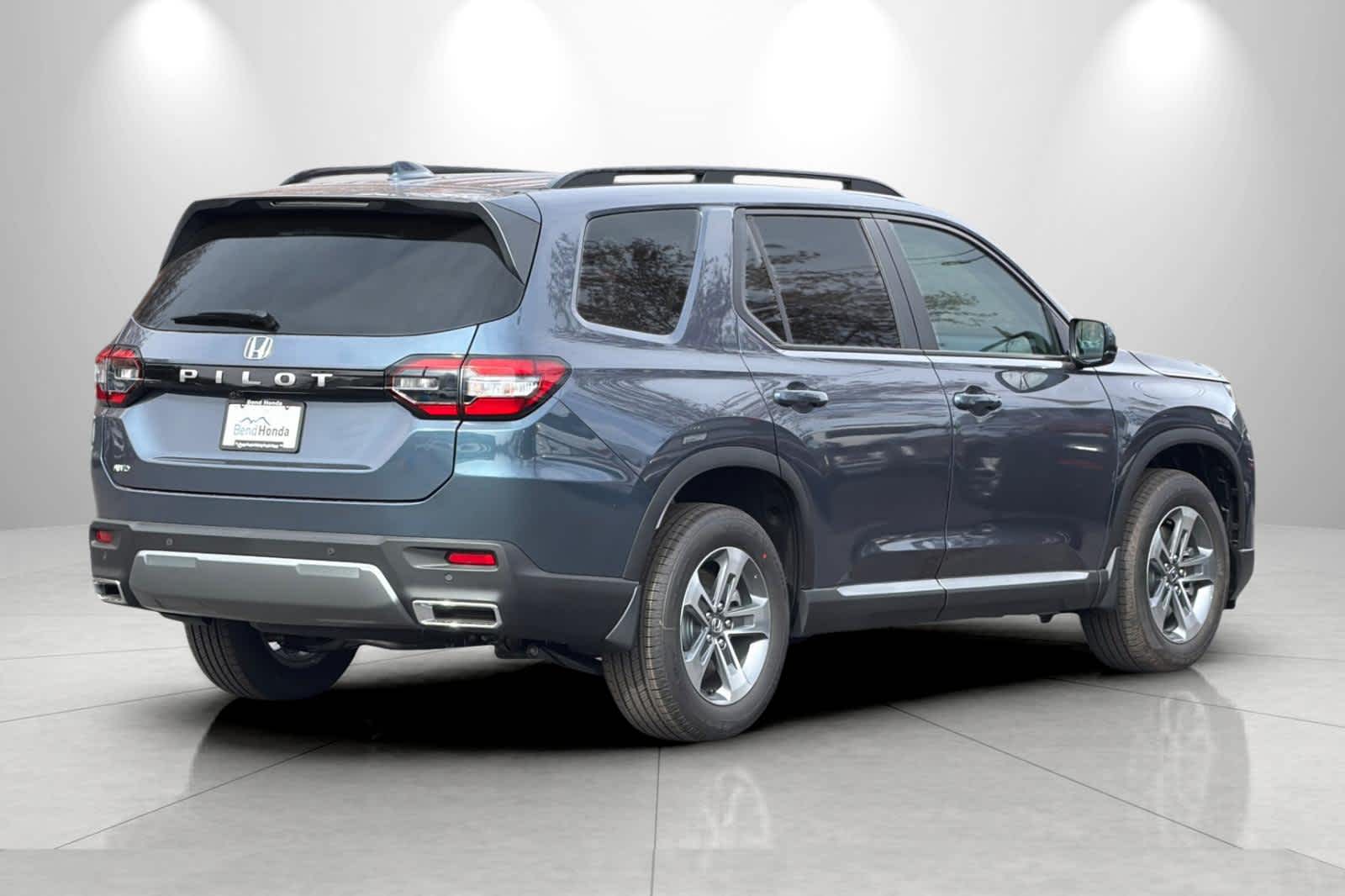 Thumbnail: 2026 Honda Pilot - 2