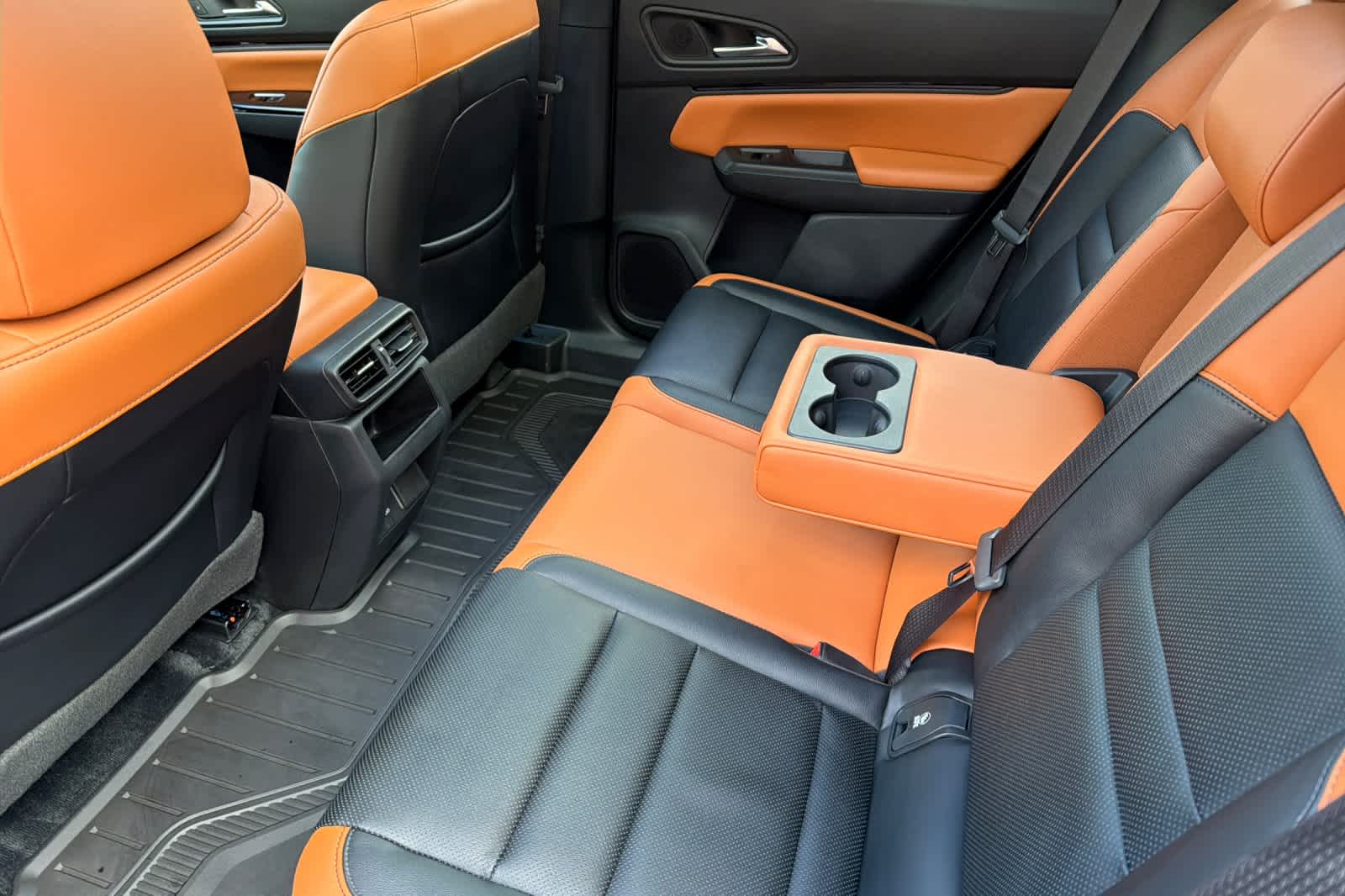 Thumbnail: 2026 Honda Prologue - 4