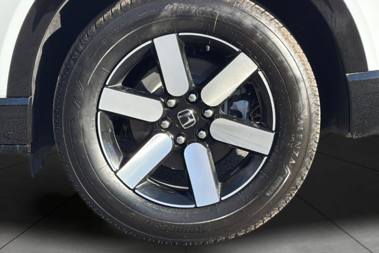 Thumbnail: 2026 Honda Prologue - 11