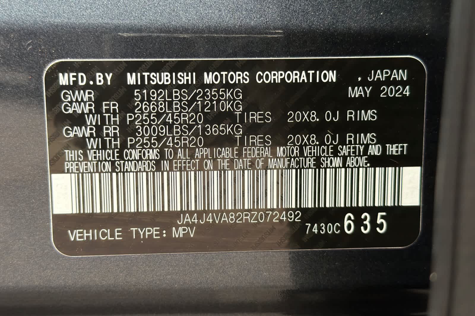 Thumbnail: 2024 Mitsubishi Outlander - 30