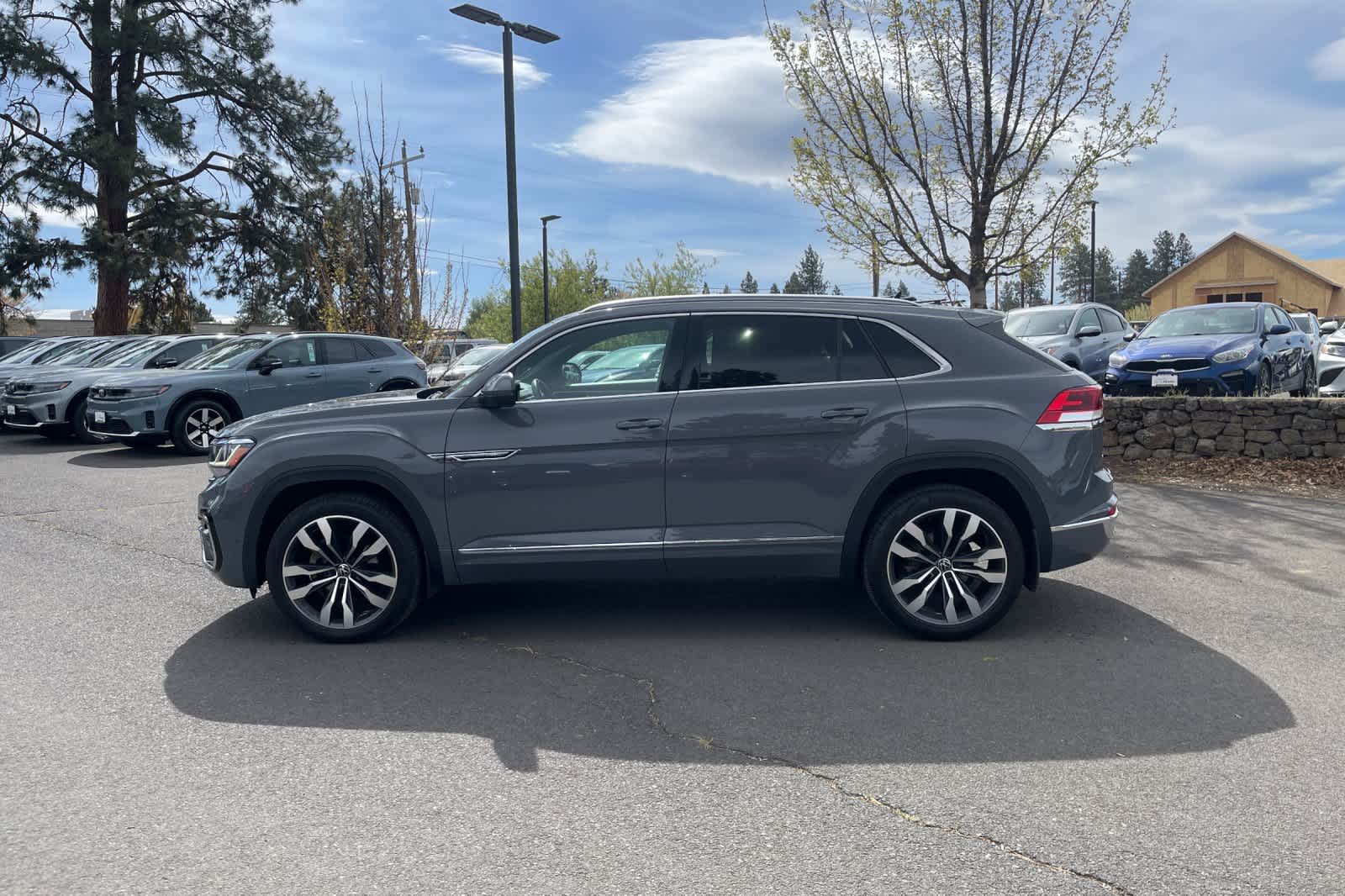 Thumbnail: 2021 Volkswagen Atlas - 2