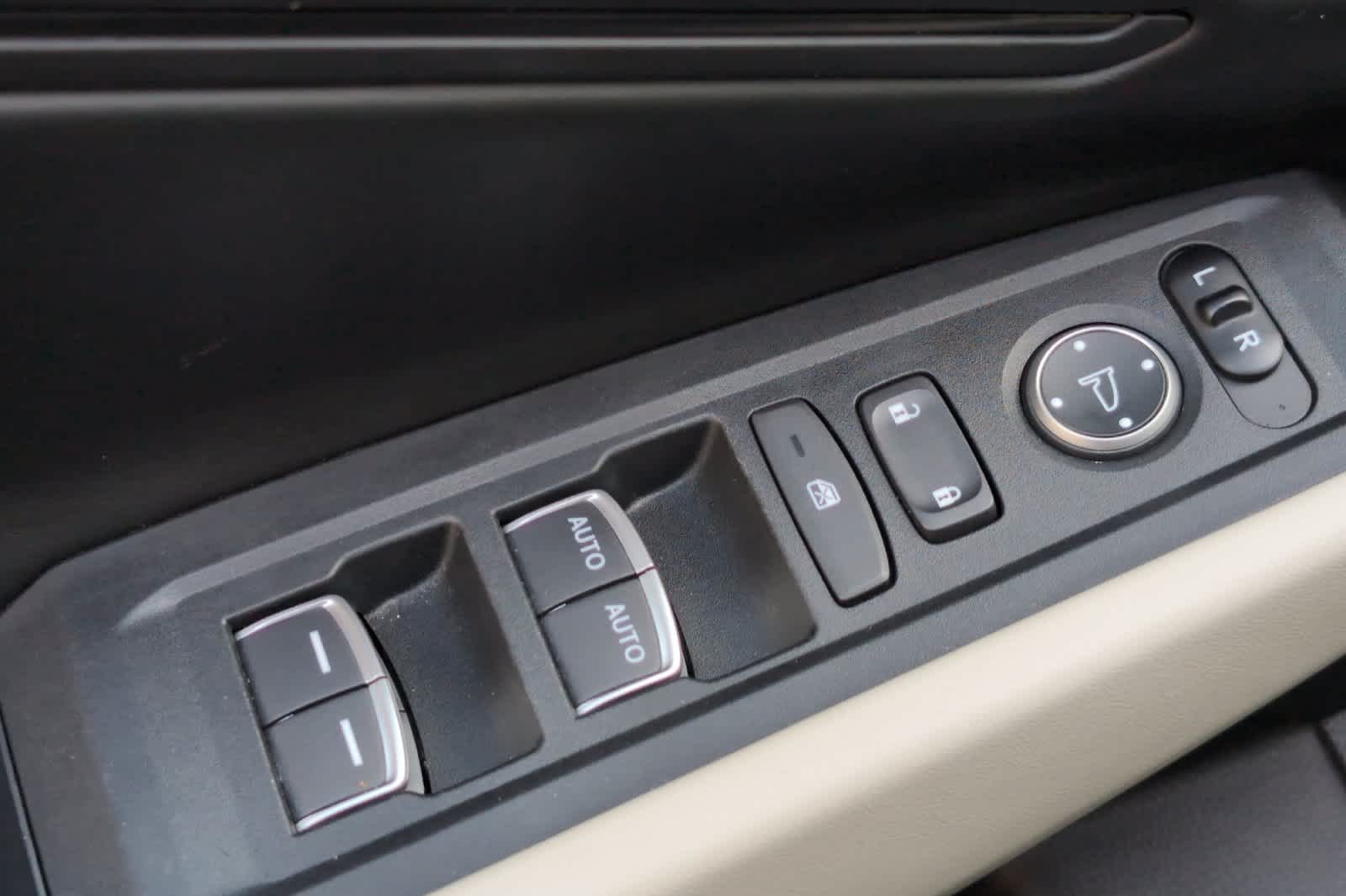 Thumbnail: 2023 Honda Accord - 15