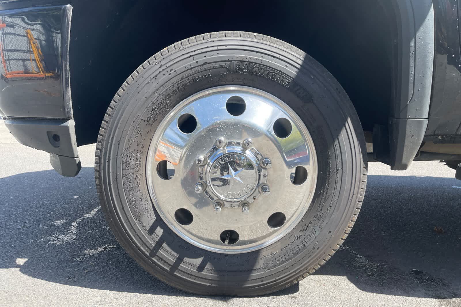 Thumbnail: 2021 GMC Sierra 3500 - 15