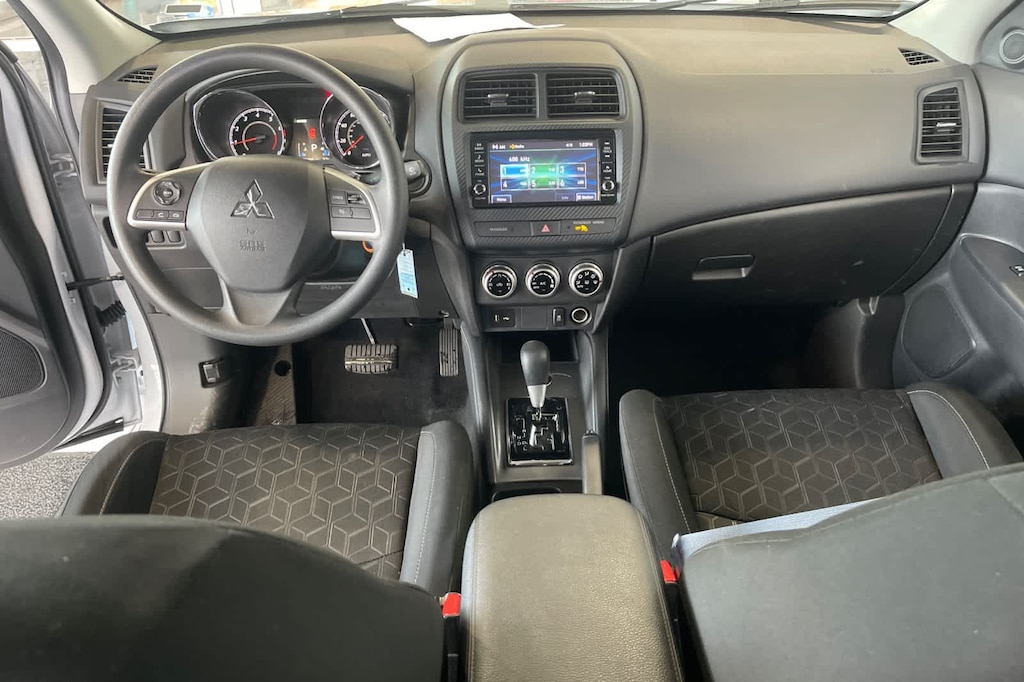 Used 2024 Mitsubishi Outlander Sport 2.0 ES SUV