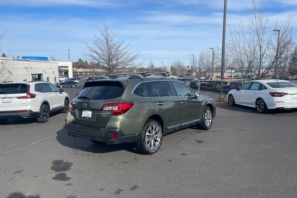Used 2019 Subaru Outback 3.6R Touring SUV