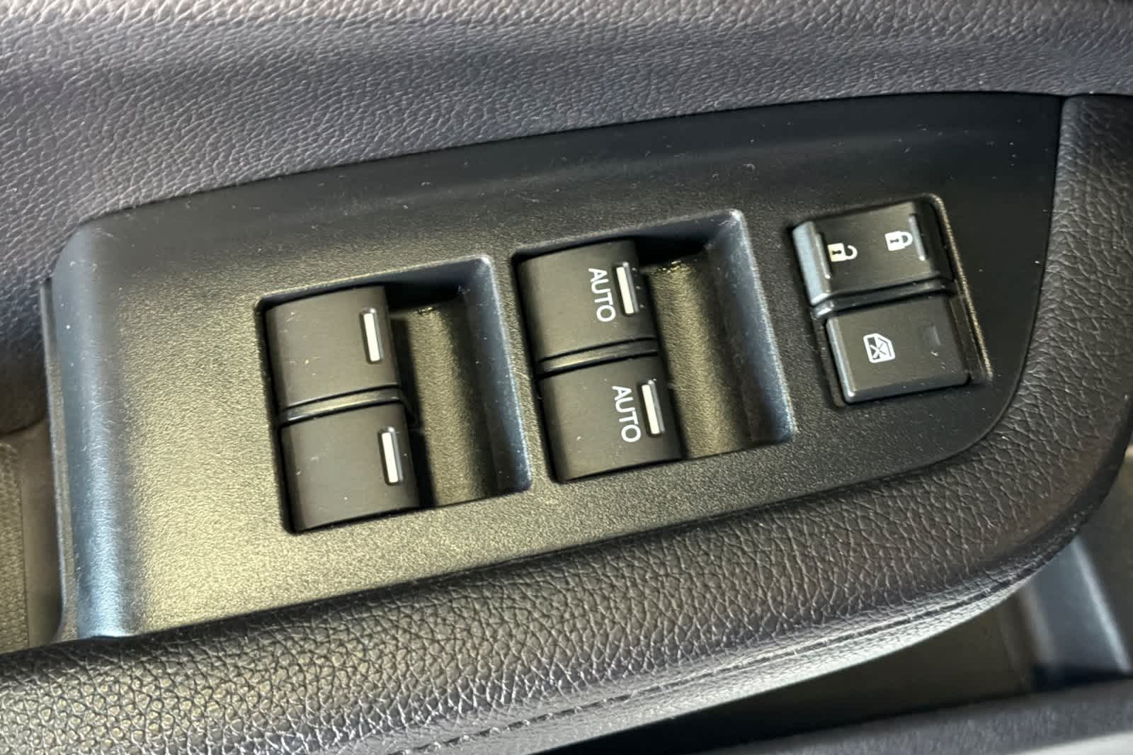 Thumbnail: 2022 Honda Pilot - 15