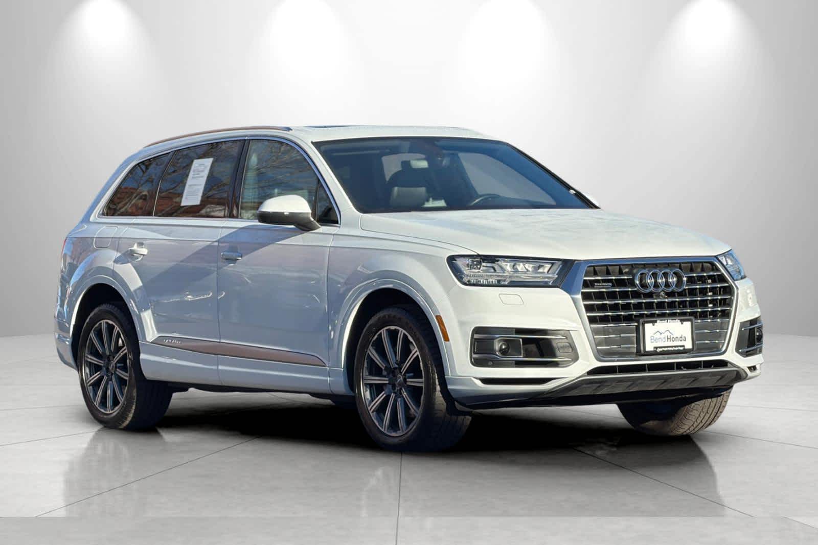 Thumbnail: 2017 Audi Q7 - 9