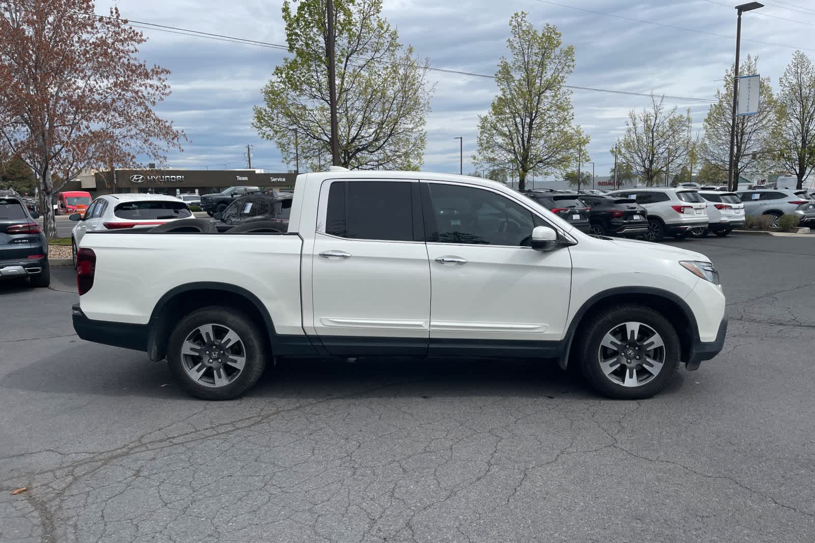 Thumbnail: 2019 Honda Ridgeline - 6