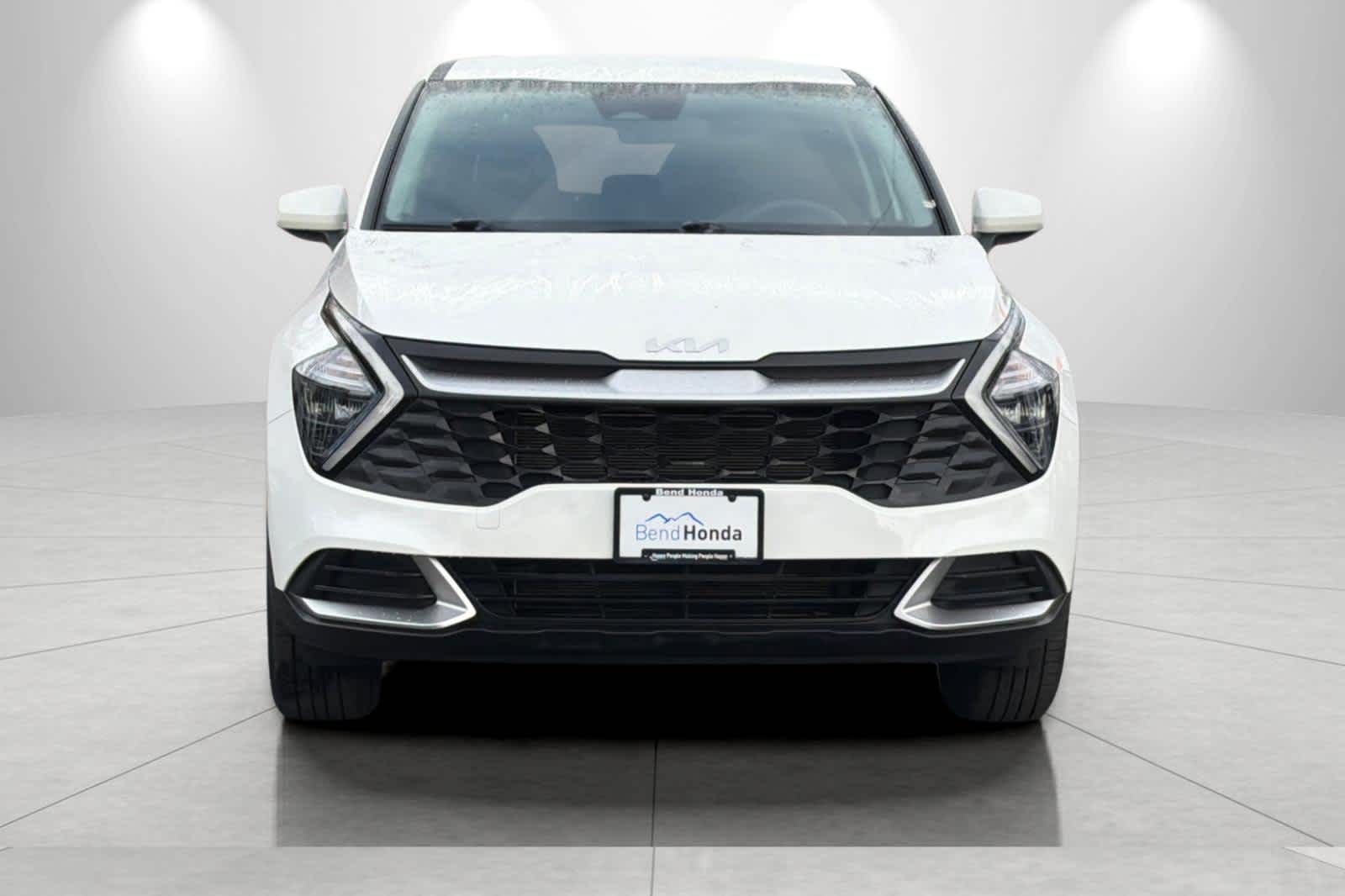 Thumbnail: 2023 Kia Sportage - 10