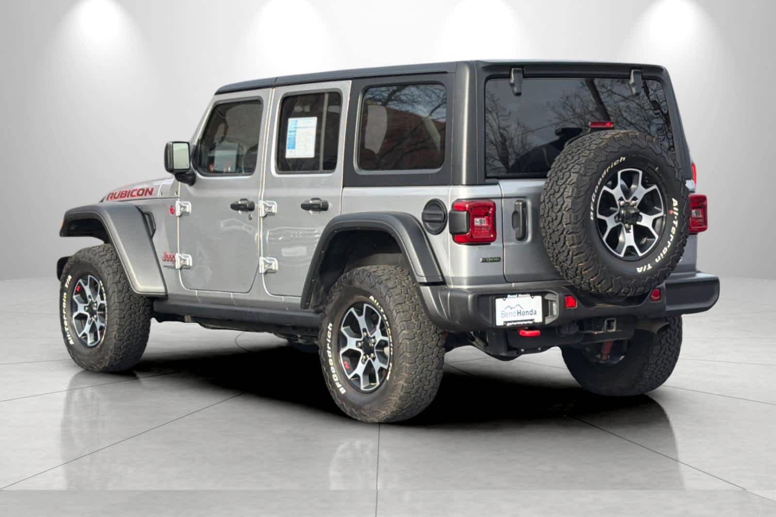 Thumbnail: 2021 Jeep Wrangler - 6