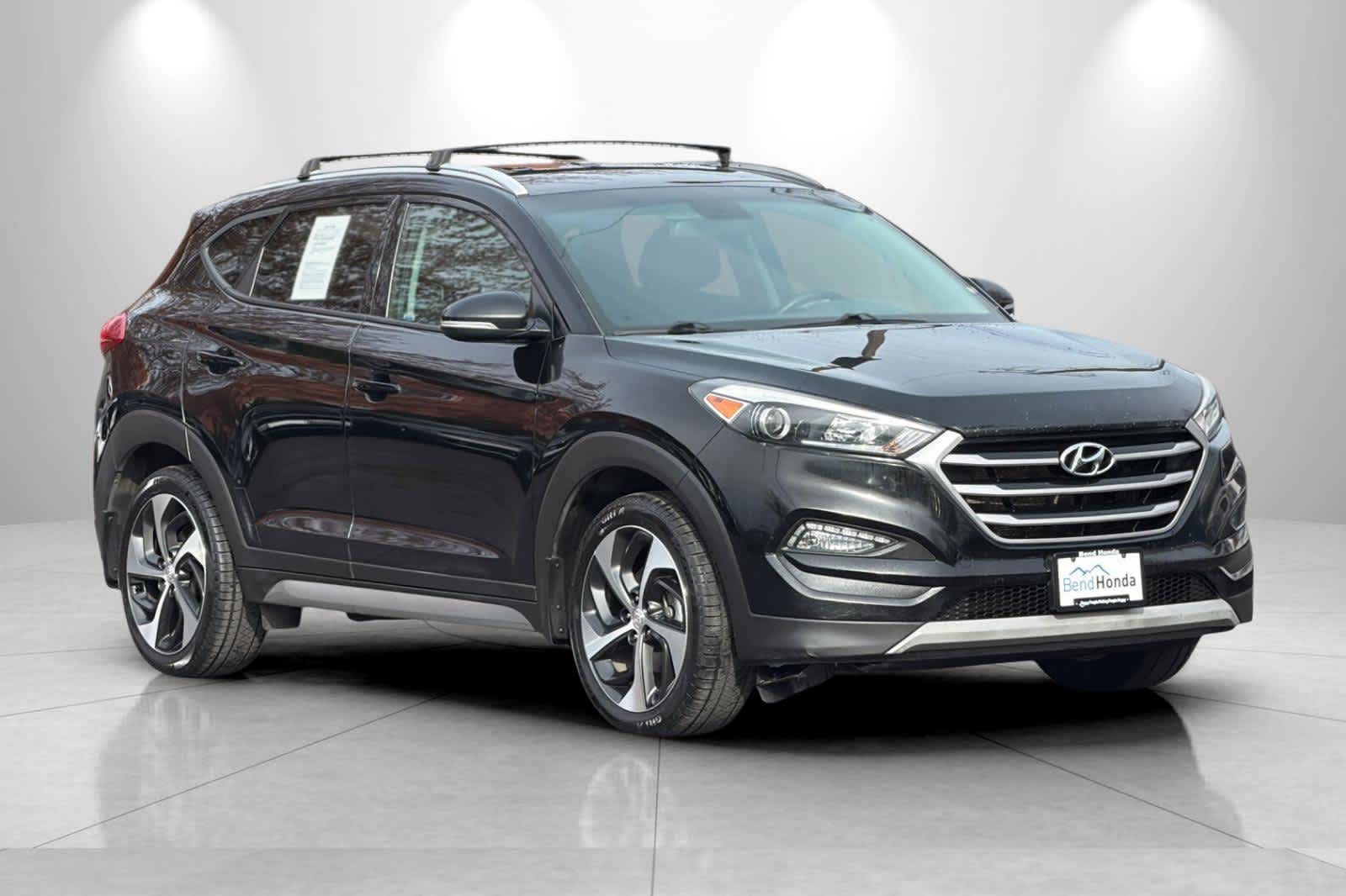 Thumbnail: 2017 Hyundai Tucson - 9